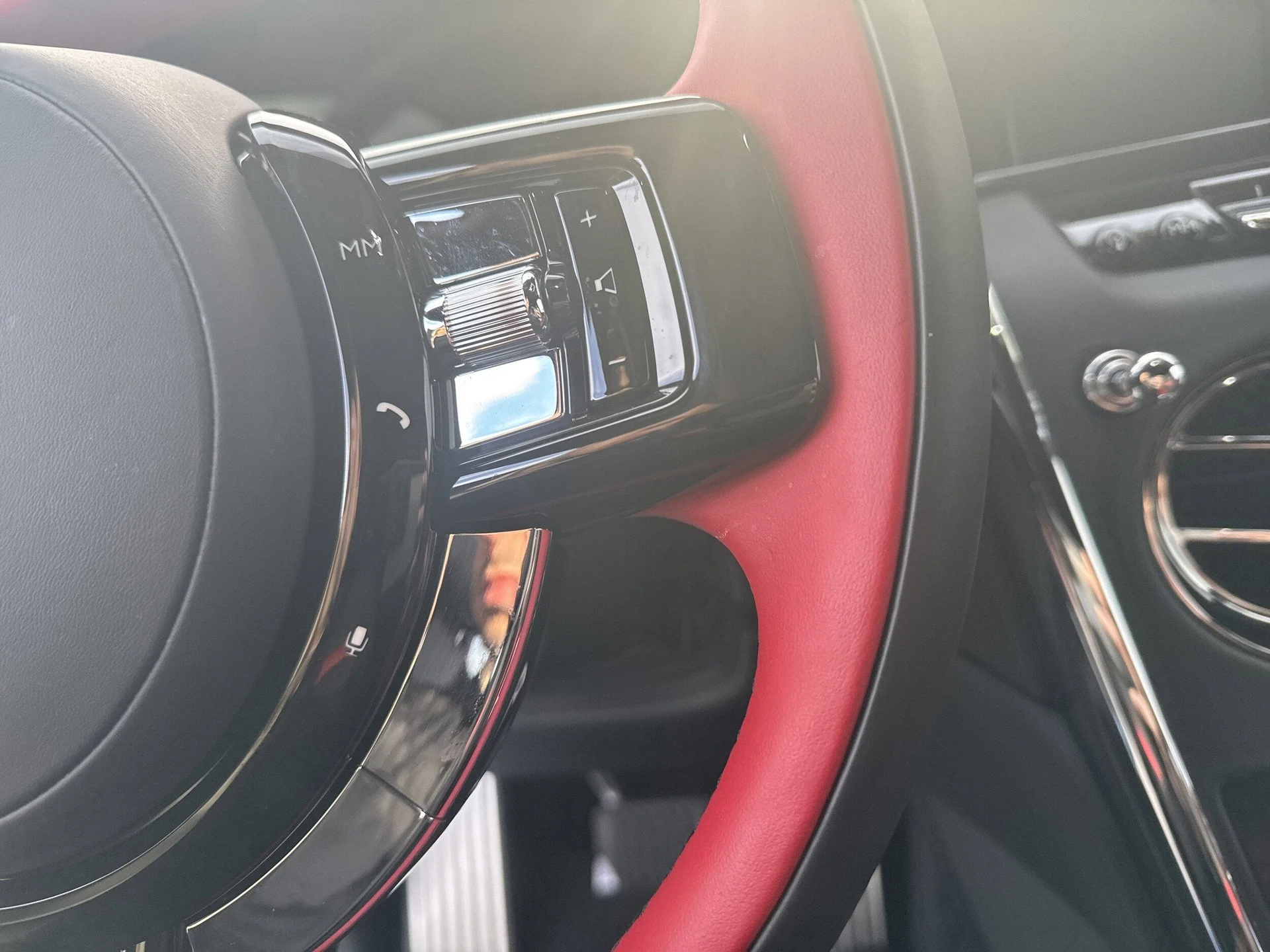 mph040_2244972940_b16d81a1101b4fe3e52fa16116873abdx_7ee1fa3b64