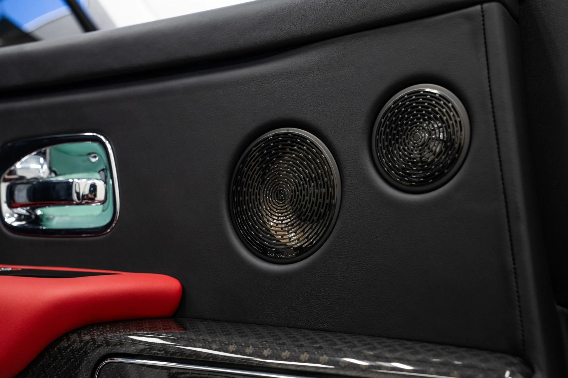 mph040_2249647857_Used_2023_Rolls_Royce_Cullinan_Black_Badge_Two_Tone_Interior_Starlight_Headliner_1762810213_395af63efc