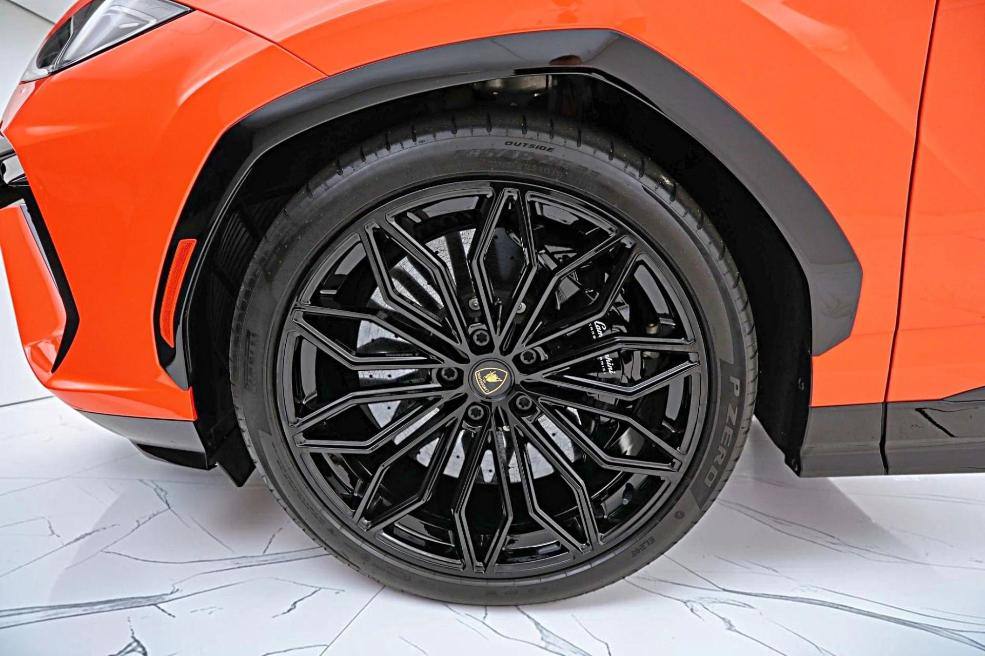 mph040_2256011701_Used_2025_Lamborghini_Urus_SELEASE_OPTIONS_AVAILABLE_f4bca2c5ff