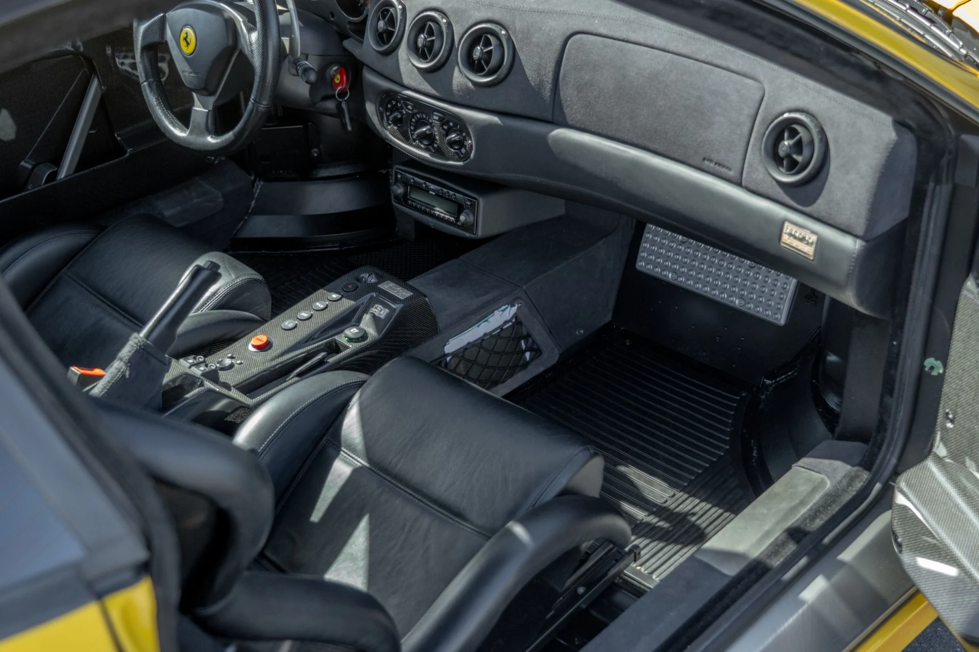 mph040_2257471198_Used_2004_Ferrari_360_Challenge_Stradale_1761174873_2ca2da03f9