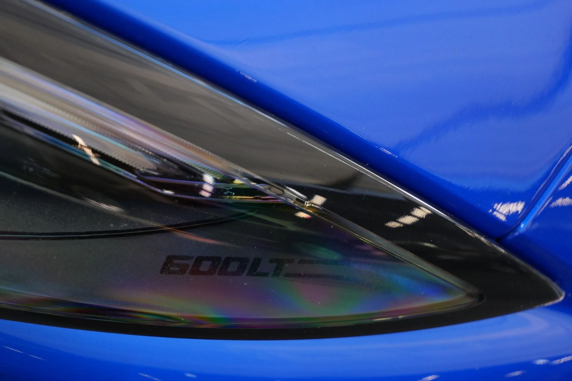 mph040_2261559777_Used_2019_Mc_Laren_600_LT_Carbon_Packs_1_and_2_Bowers_and_Wilkins_Audio_Ultra_Lightweight_Wheels_1767975670_821b3a8c26