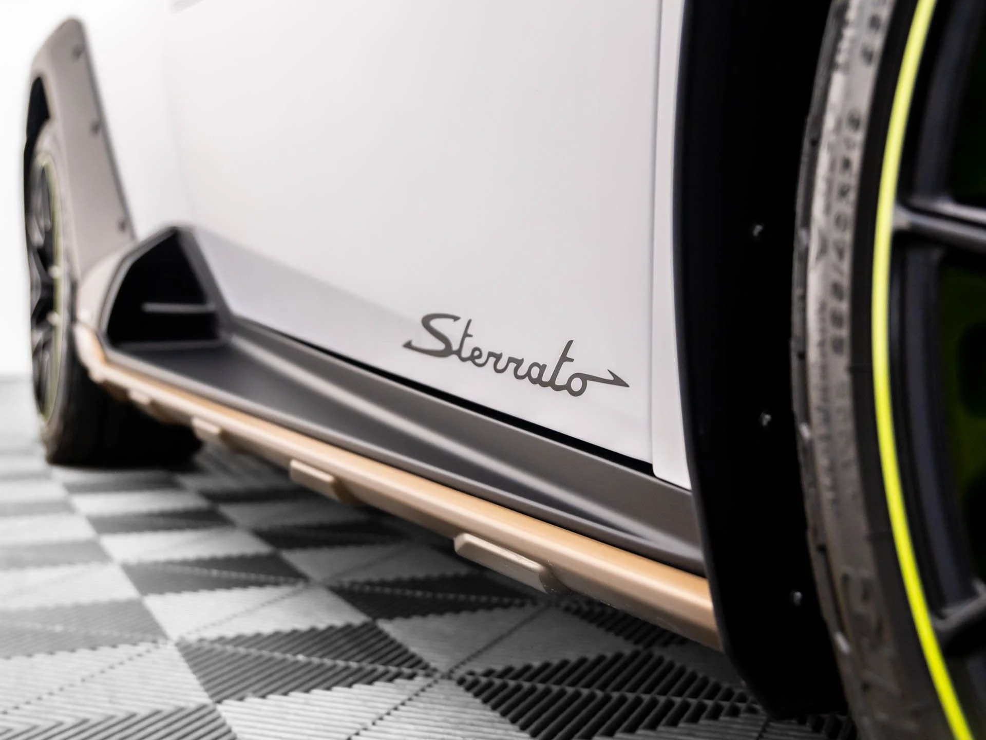 mph040_2274160857_788f722f2008a5f982ffb47205af7b95x_605fa83c5e