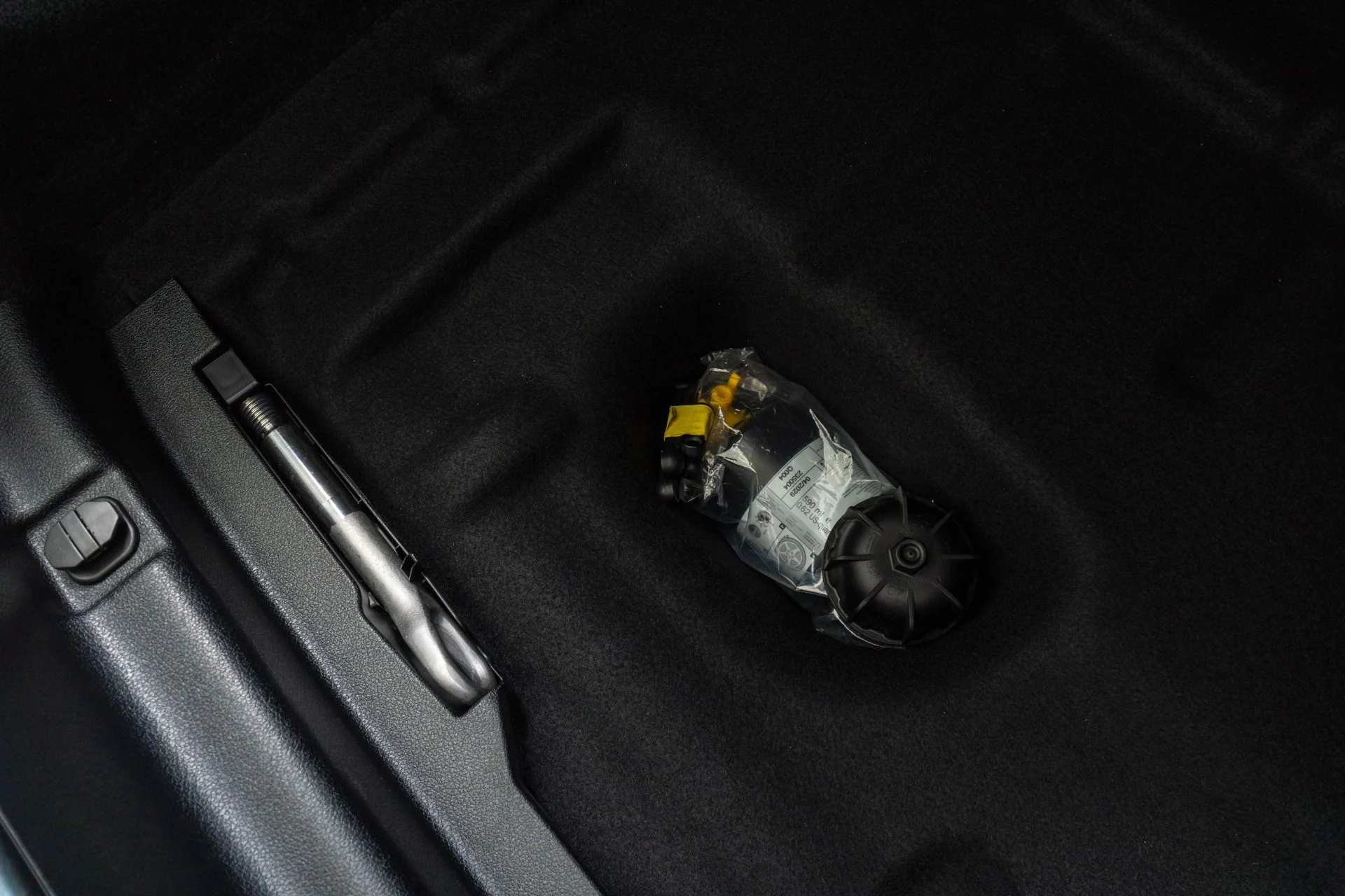 mph040_2282714818_Used_2023_Mercedes_Benz_Mercedes_Maybach_S_680_Executive_Rear_Seat_Package_V12_Power_Immense_Room_1759929527_3628617d75