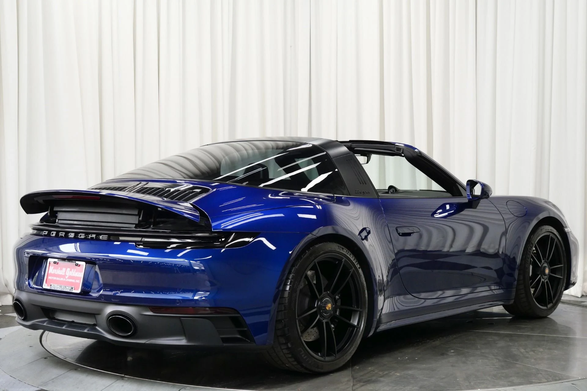 mph040_2285952962_Used_2023_Porsche_911_Targa_4_GTS_1761682285_ac2736ad06