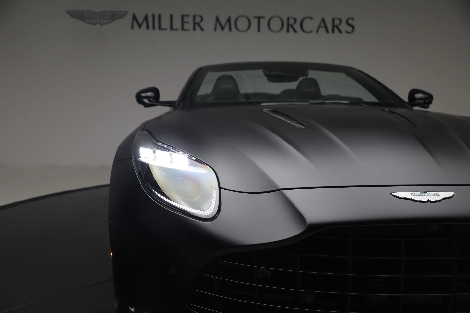 mph040_2287922968_Used_2024_Aston_Martin_DB_12_Volante_1778012465_d669bcc3fa
