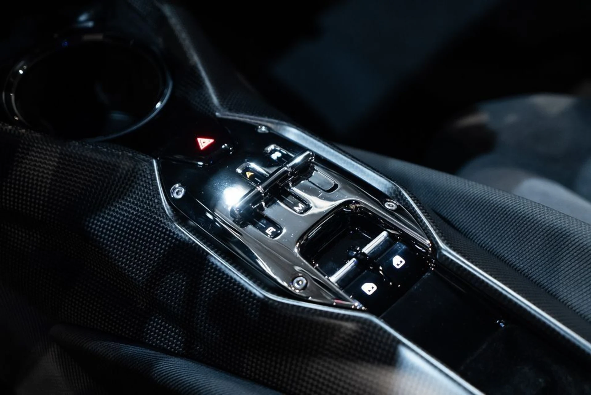 mph040_2291327622_cff47e120c8ef91e9e81648566e7447f_68ff8c7bfa