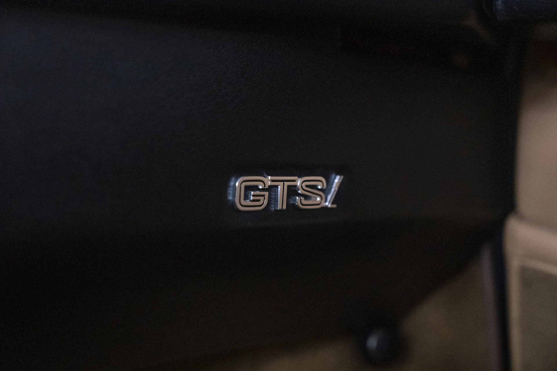 mph040_2297379880_cf340d22fa124aa88d57f91511a9f97b_86d9131155