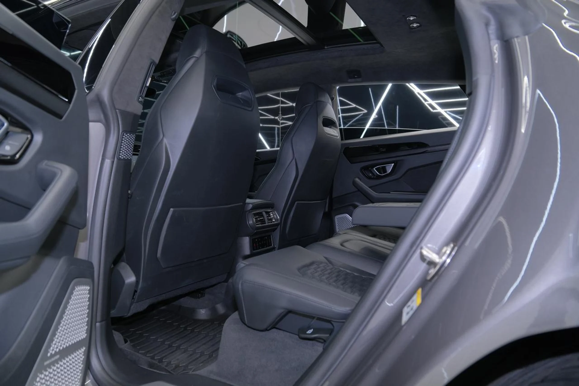 mph040_2300700638_3cd83f725d29bed19d43f8e04df283ad_6c1b6b7984