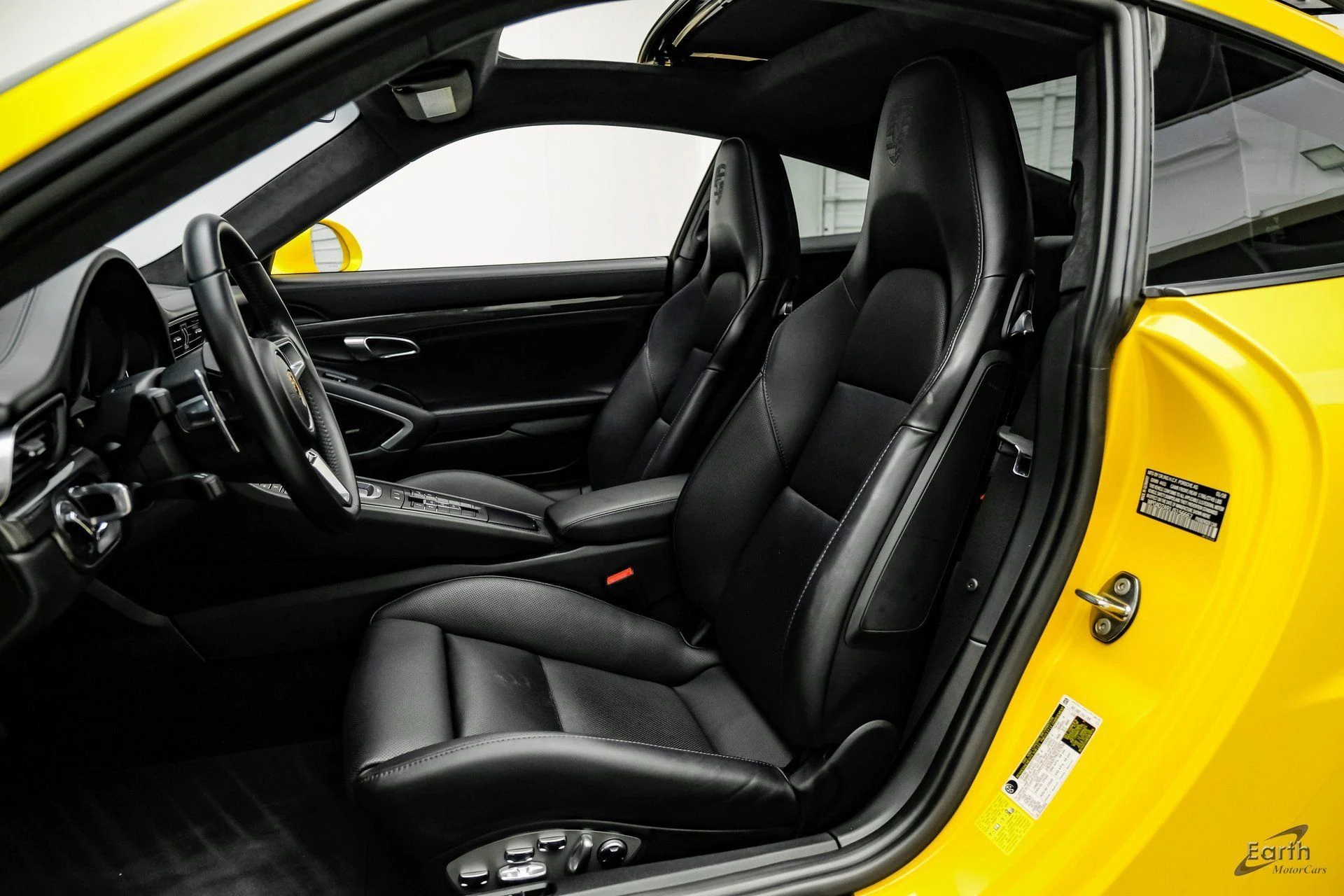 mph040_231794422_2dfb89e90bcbc5cb2b9faa0e320c1103x_84bec10d7b