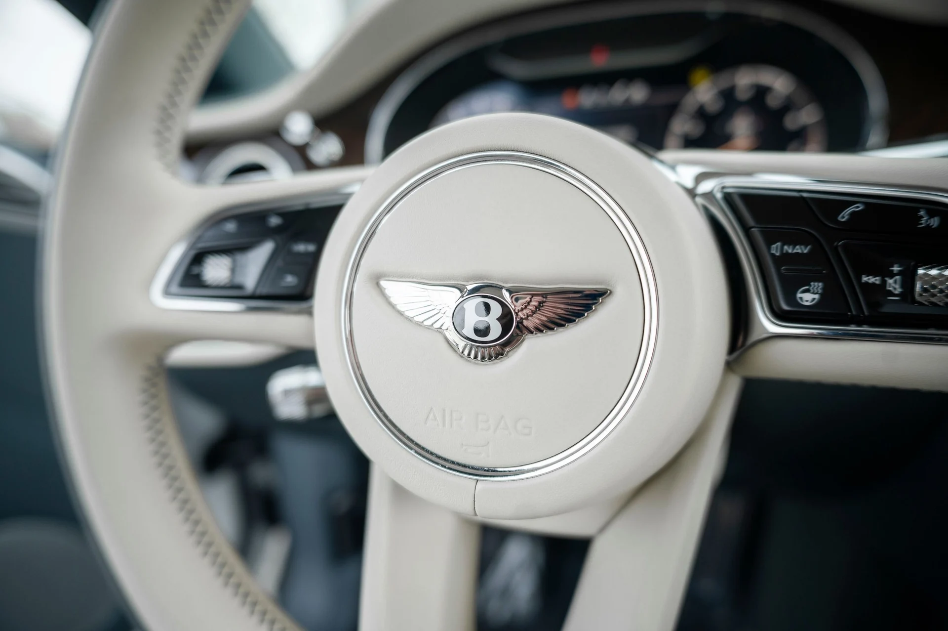 mph040_2321990688_138a4d566c3c49debb547563e7201045_5cd403bb74