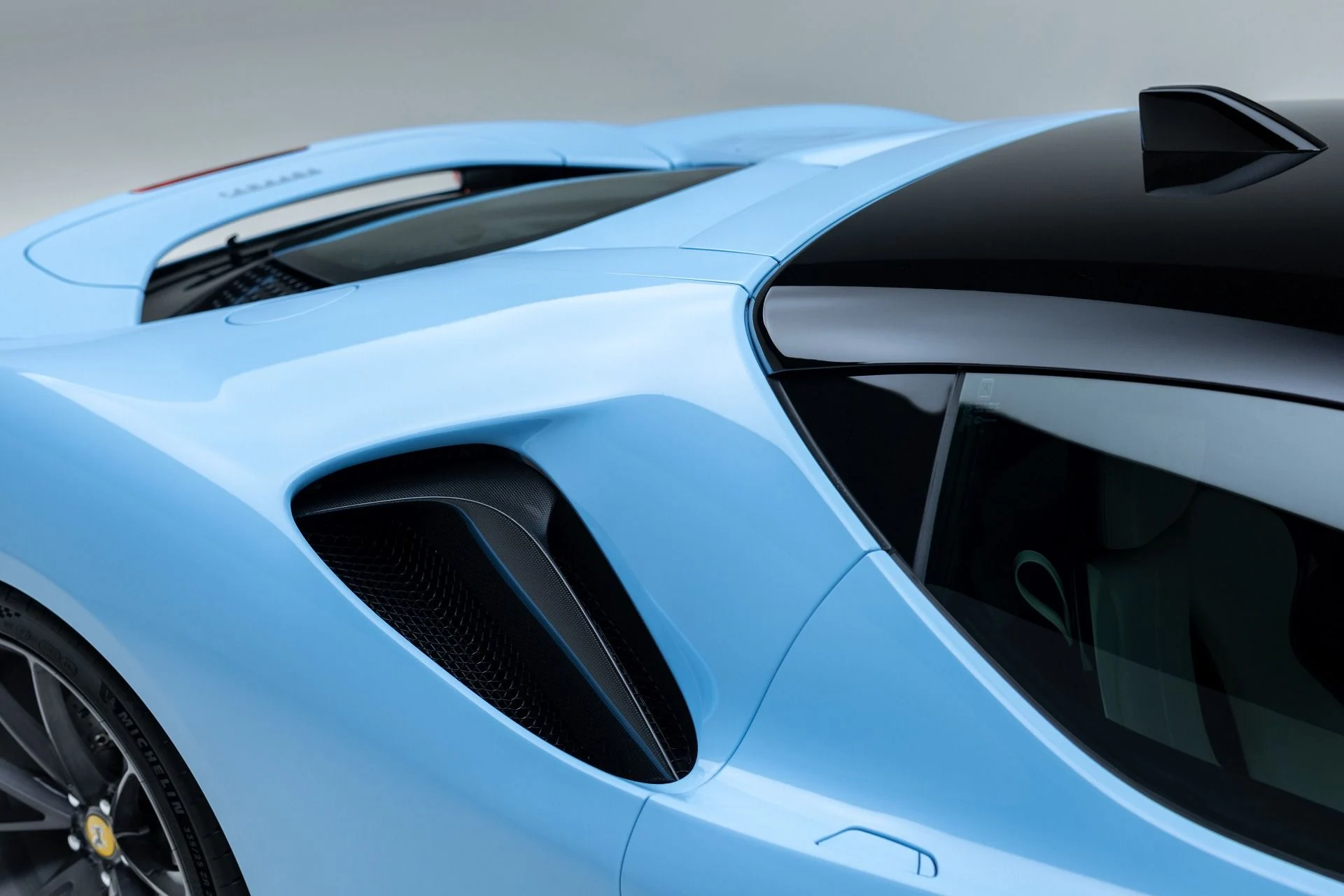 mph040_232338729_13031_p41_l_63116dc574