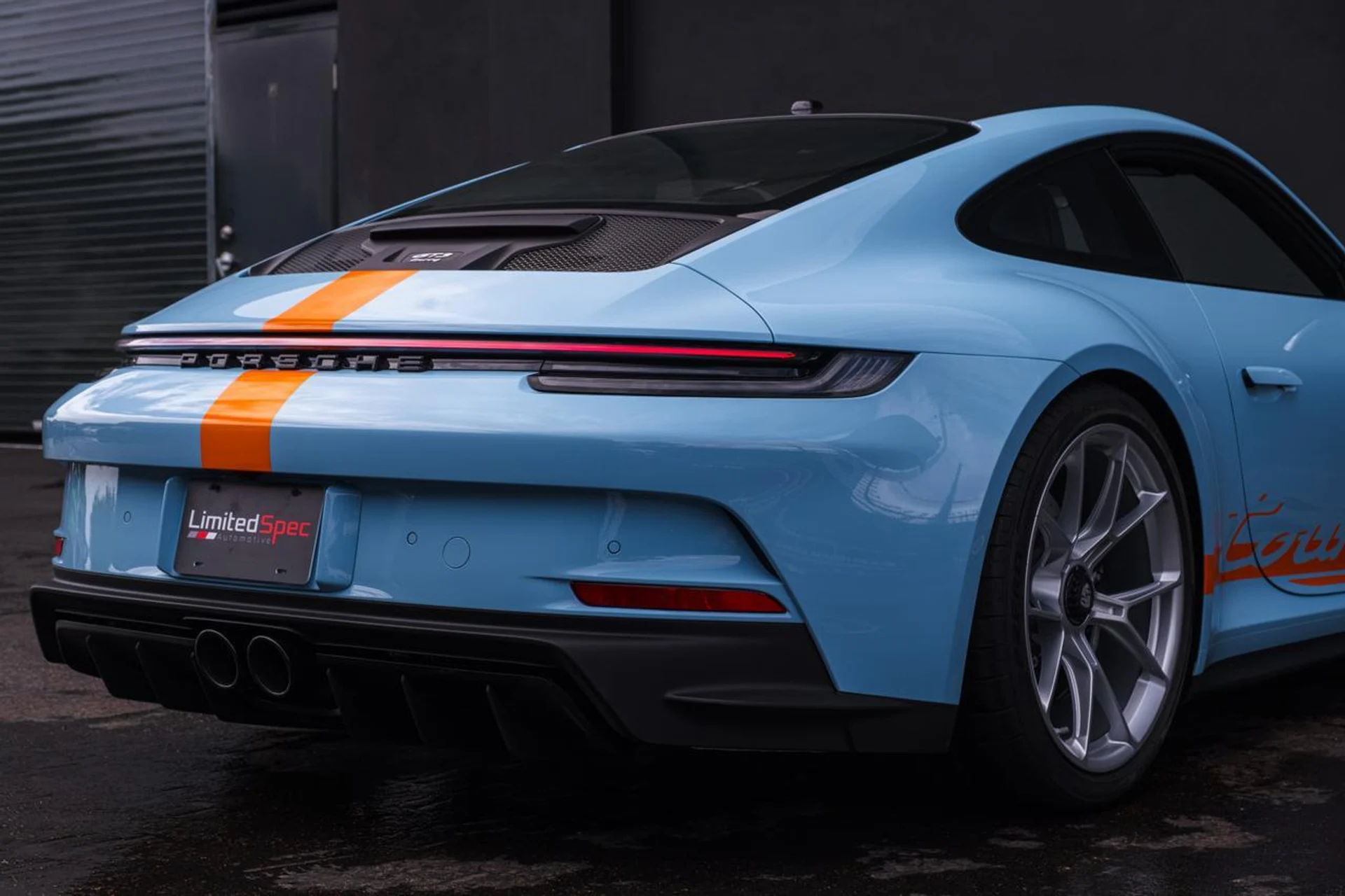 mph040_2325239364_e5add60d73e3f435e42fd8d8b7e899dd_366d72b7b7