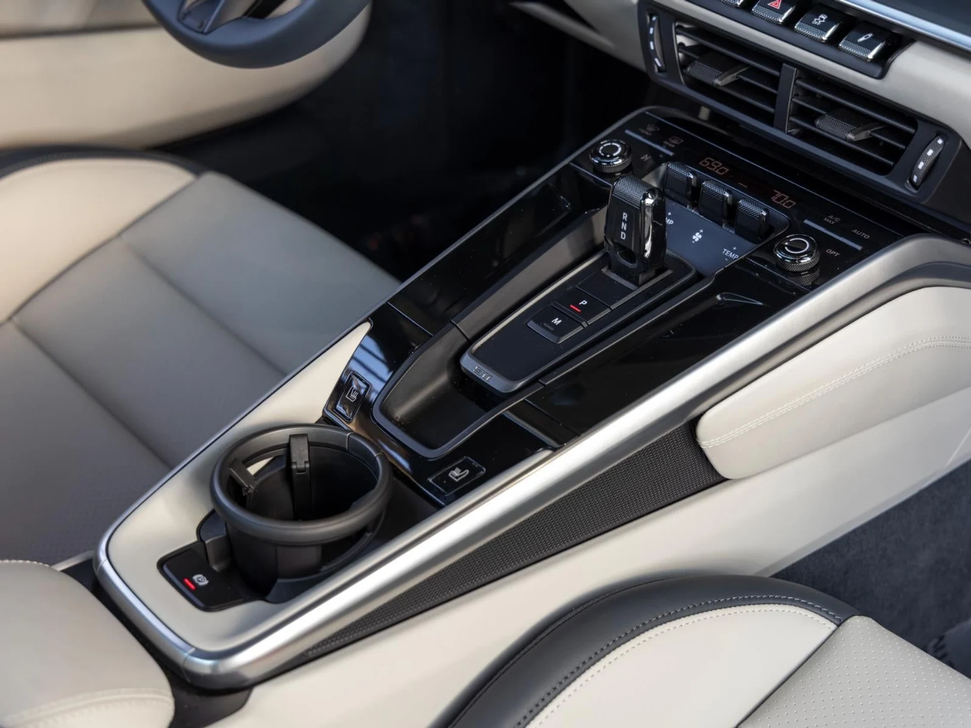 mph040_2330807608_41_c47c4bb55c