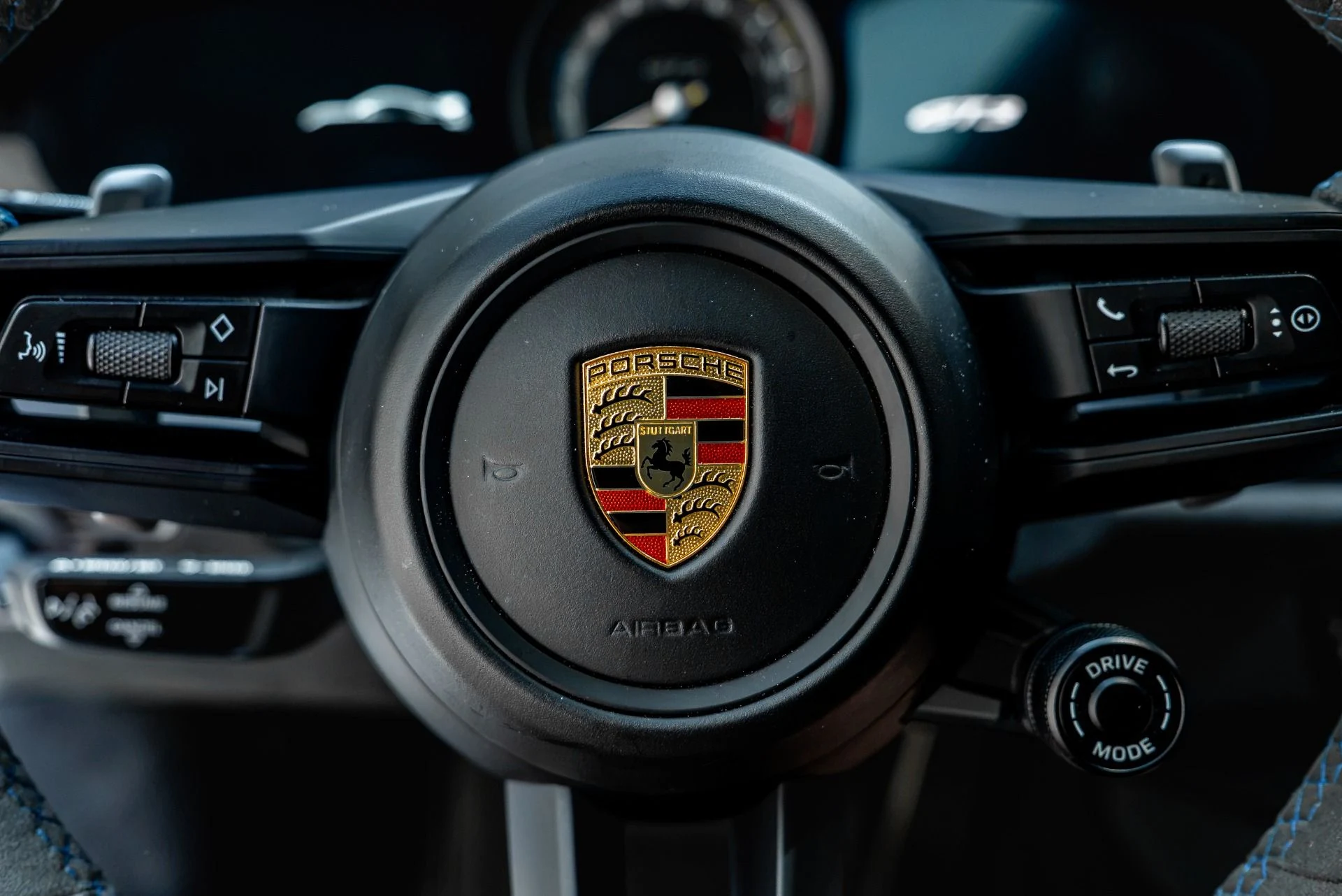 mph040_233093391_Used_2022_Porsche_911_GT_3_1783987687_390ef0e0ac