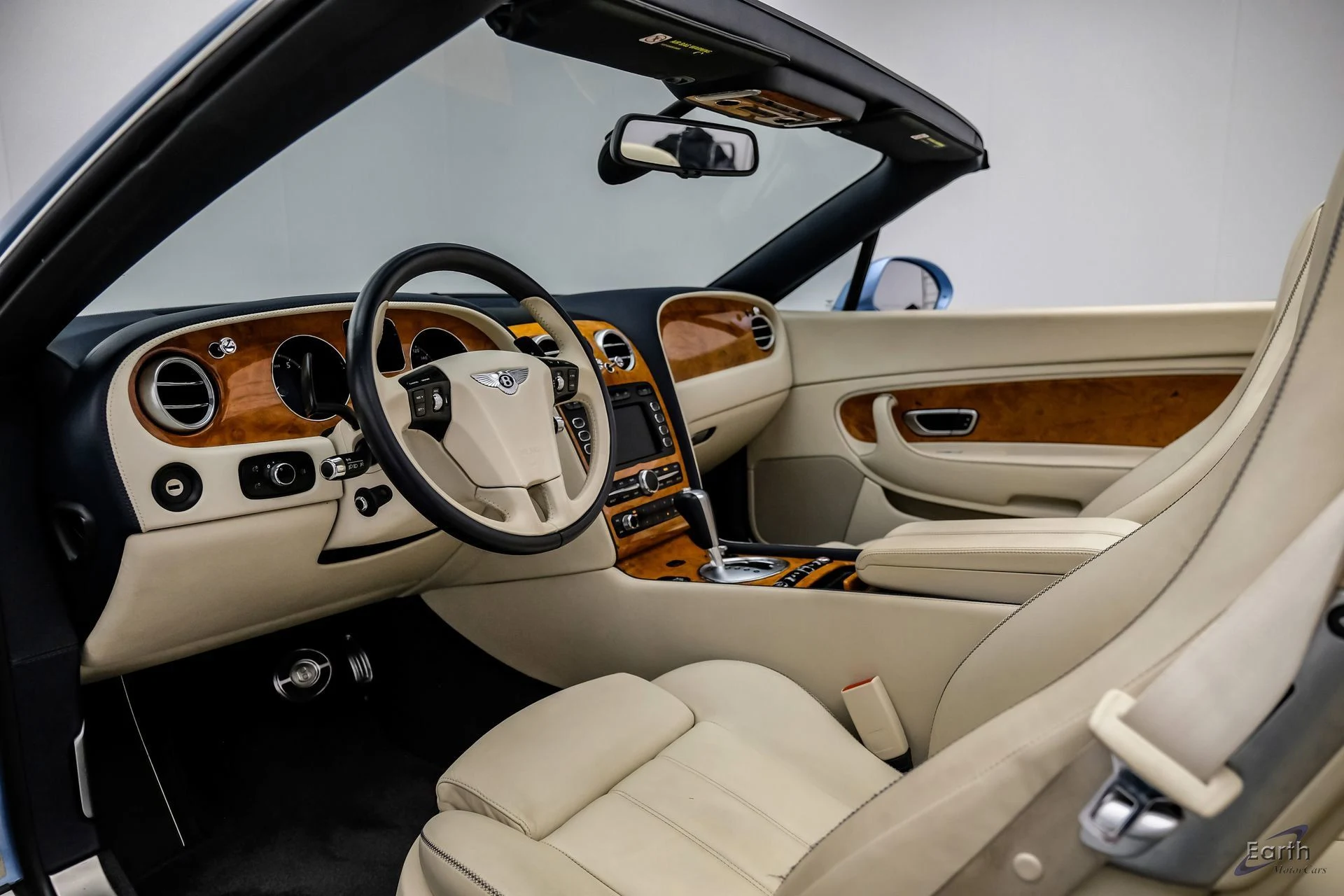 mph040_233117498_855e0c93759b4209d9f87a39294a075fx_0f9ad5193a