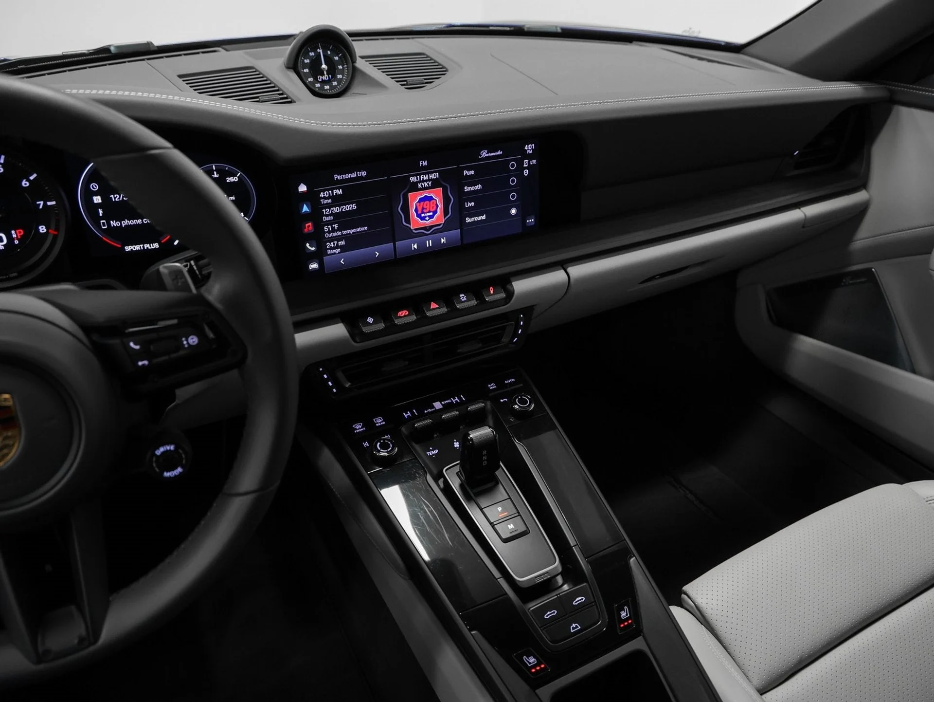 mph040_233545944_41_e888185f00