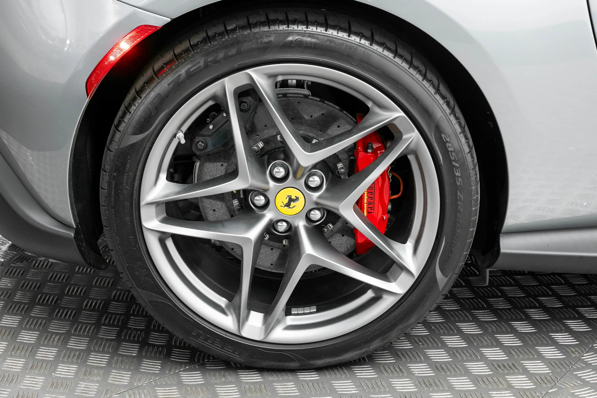 mph040_2338104271_3064e28acb7949e0aec78838f13a5e40_5f85368985