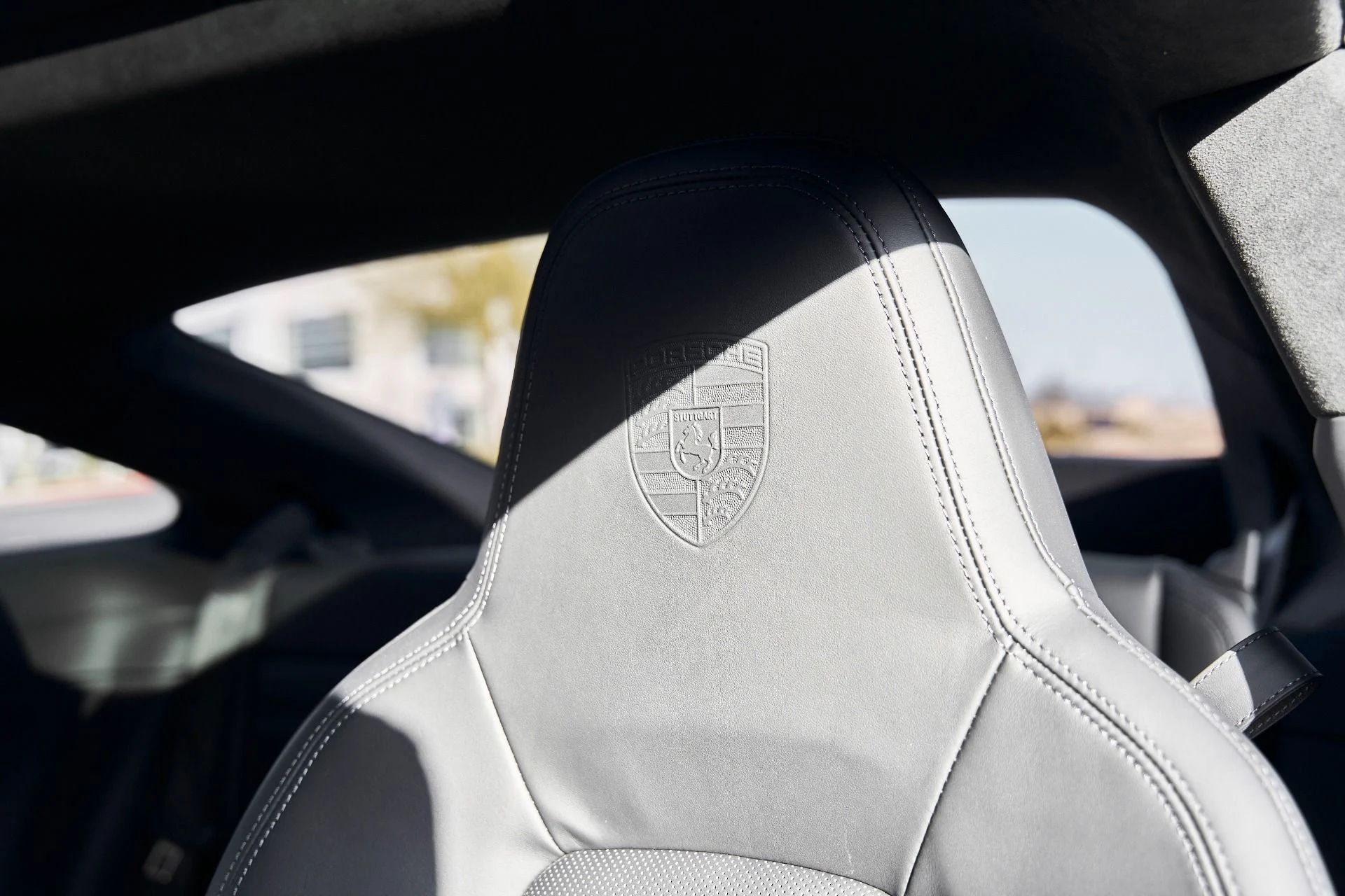 mph040_2357360468_Used_2024_Porsche_911_Turbo_1770087227_dde6d4431a