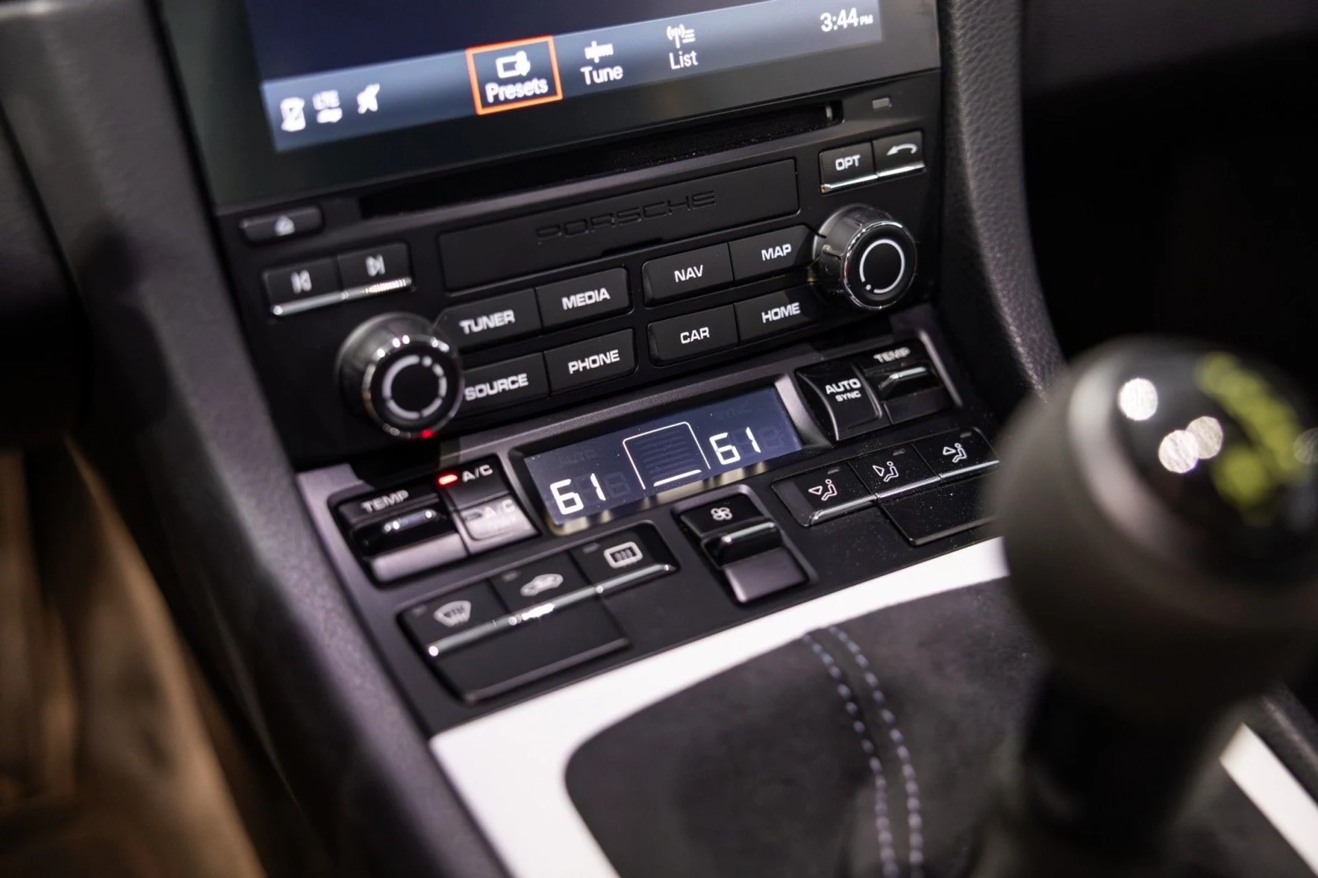 mph040_2357785054_eg_38b4891940