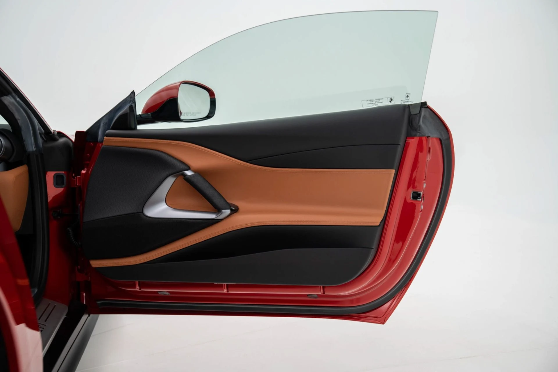 mph040_2359396514_Used_2019_Ferrari_812_Superfast_1774387538_c2ff803b8a