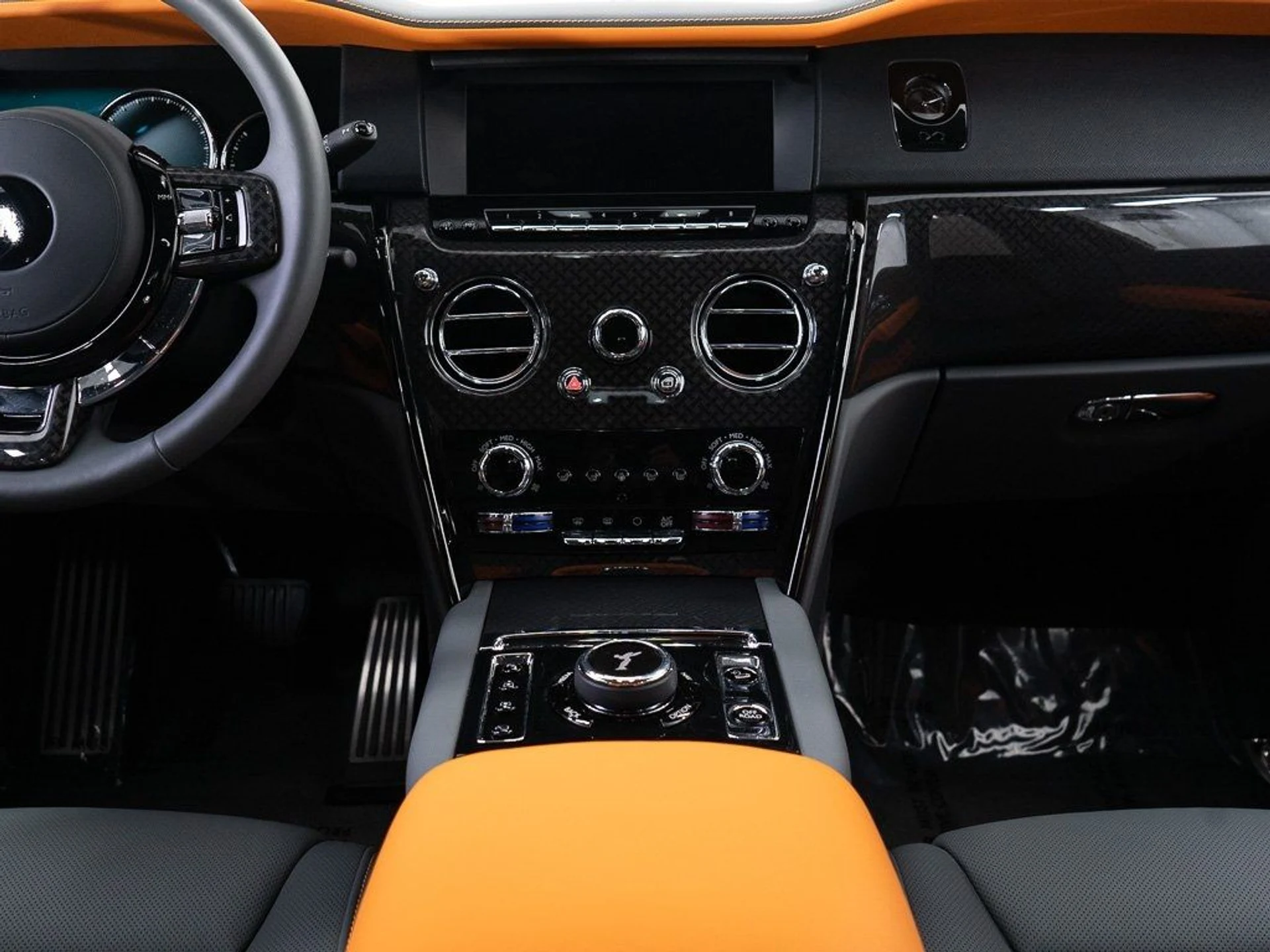 mph040_2362964054_34abbbc2168a67b2de24c2dc76150a2e_546f31cf9c