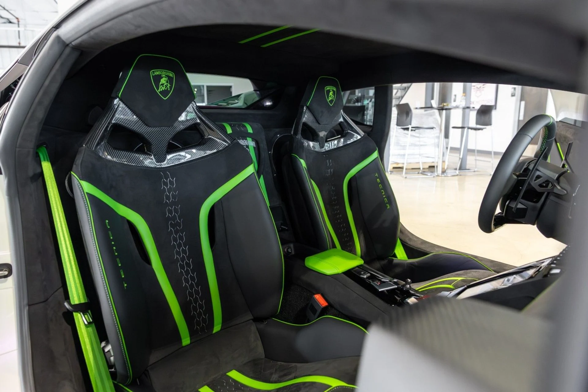 mph040_2366902496_1g_532707d7a1