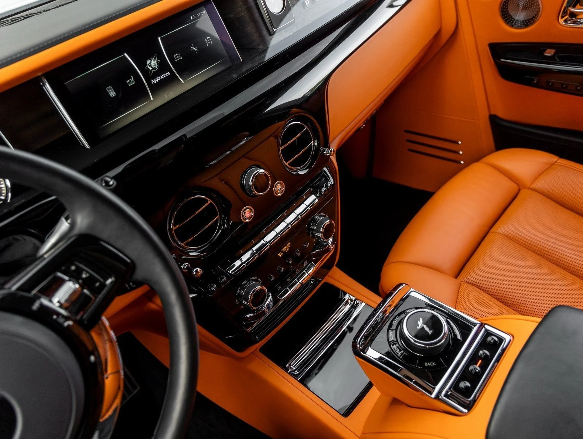 mph040_2368536052_41_e741e022f0