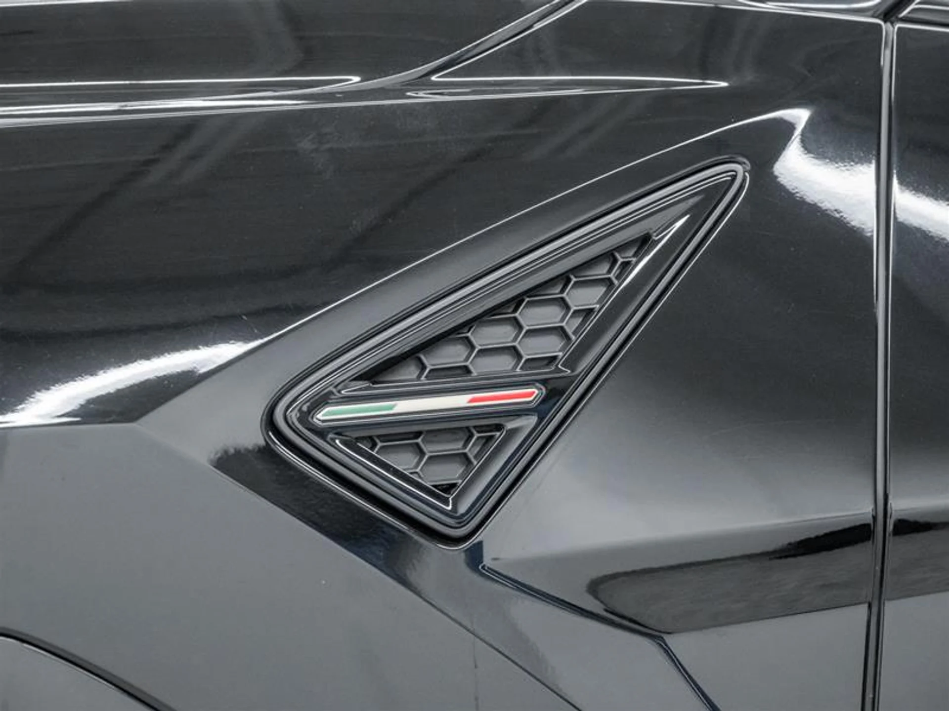 mph040_238577769_11639324_1552972734_cea648b5f8