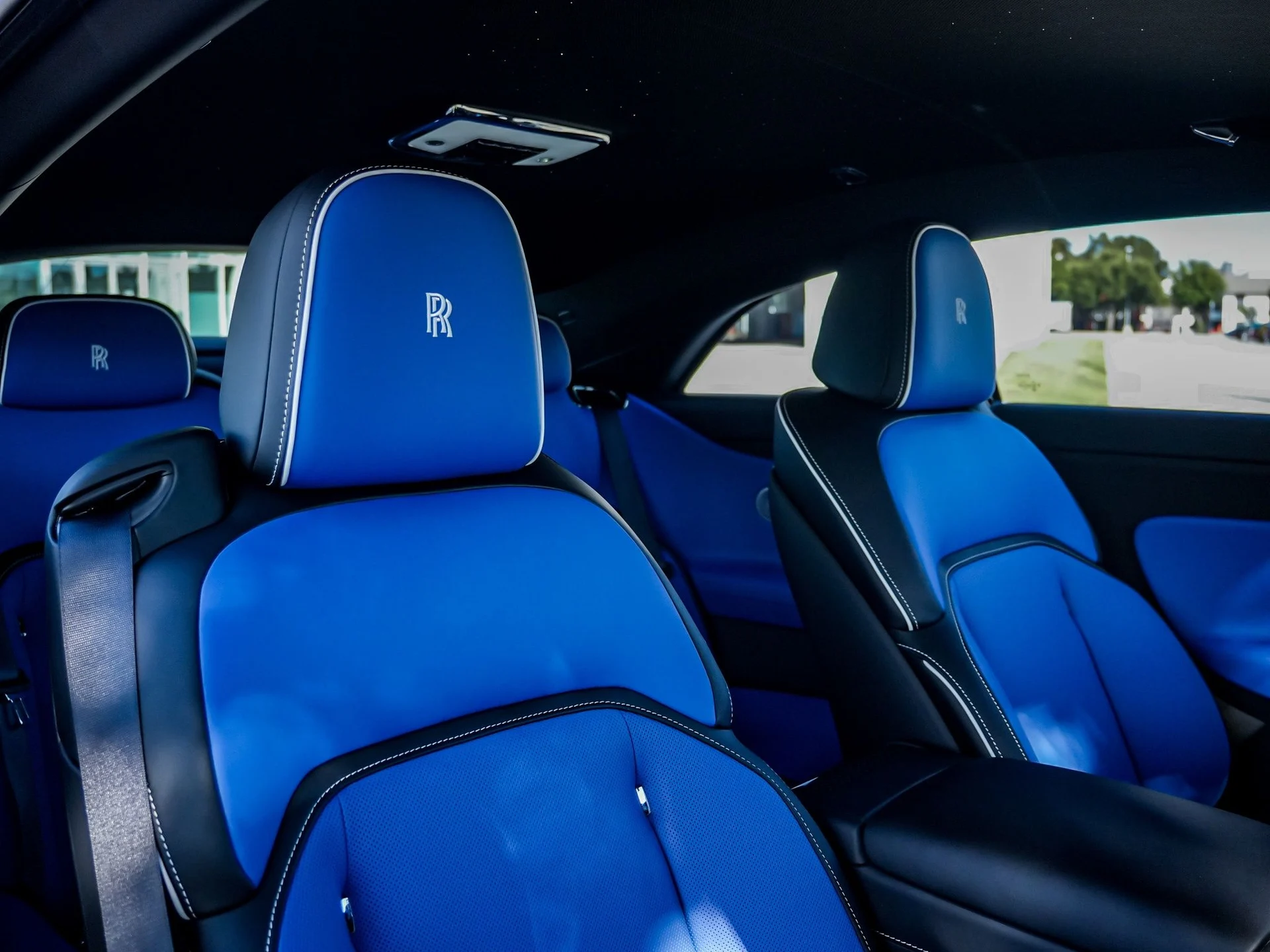 mph040_2390855804_Hi_Tech_Luxury_Imports_LLC_SCATK_8_C01_VU_238271_image_40_aafe60a8a8