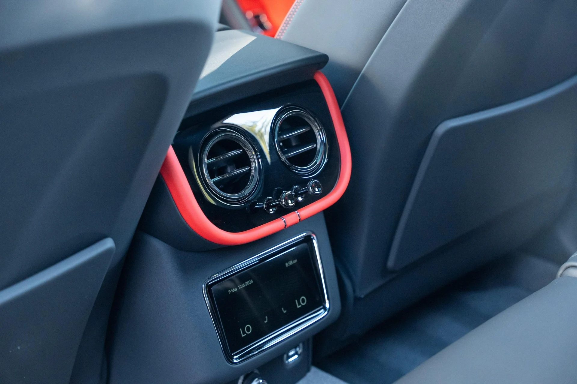 mph040_2403076001_389622357_6773652a2b7a94b33fd419f3_53a4936062