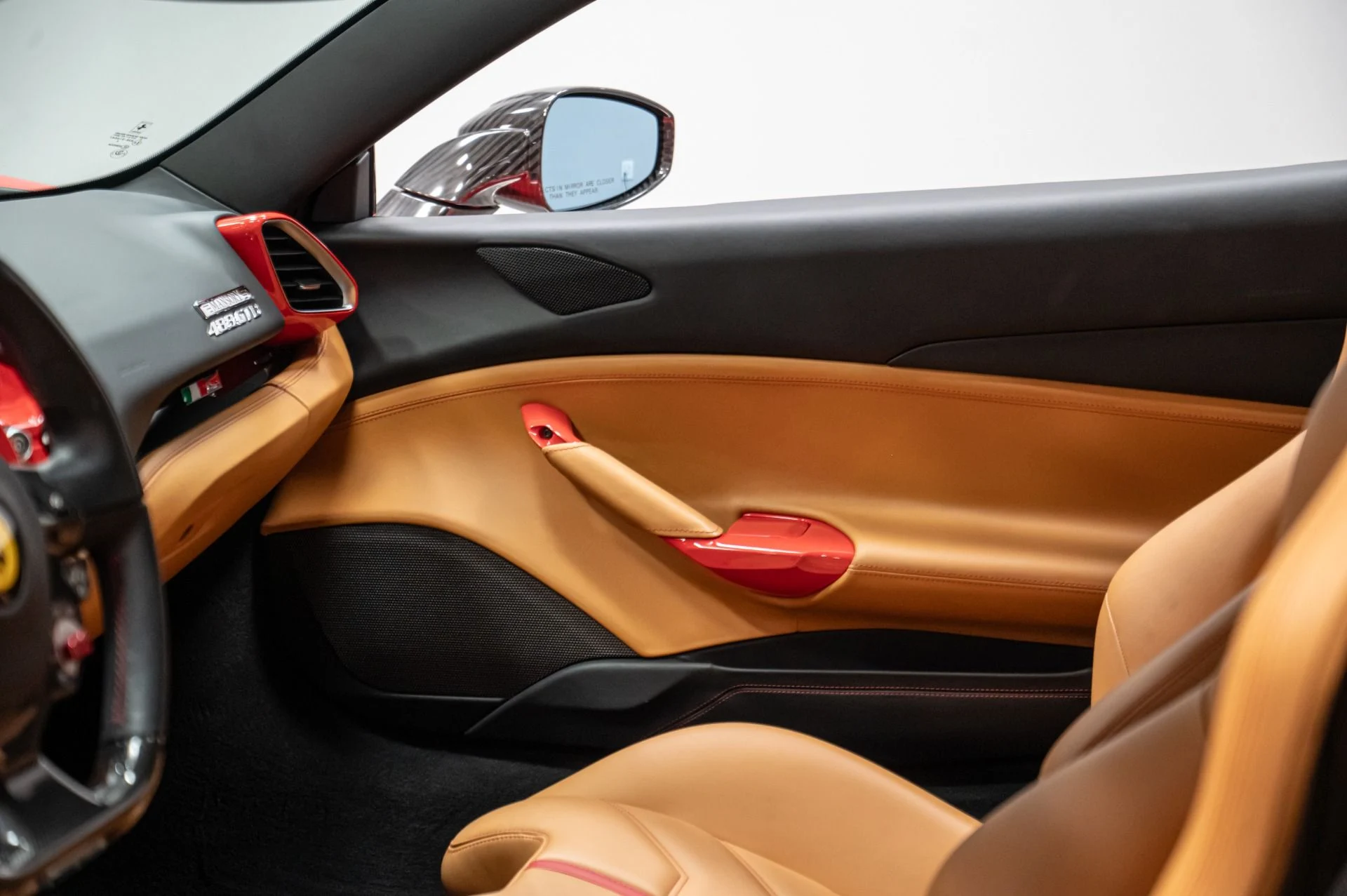 mph040_2404907771_Used_2016_Ferrari_488_GTB_1747692594_d79281beac