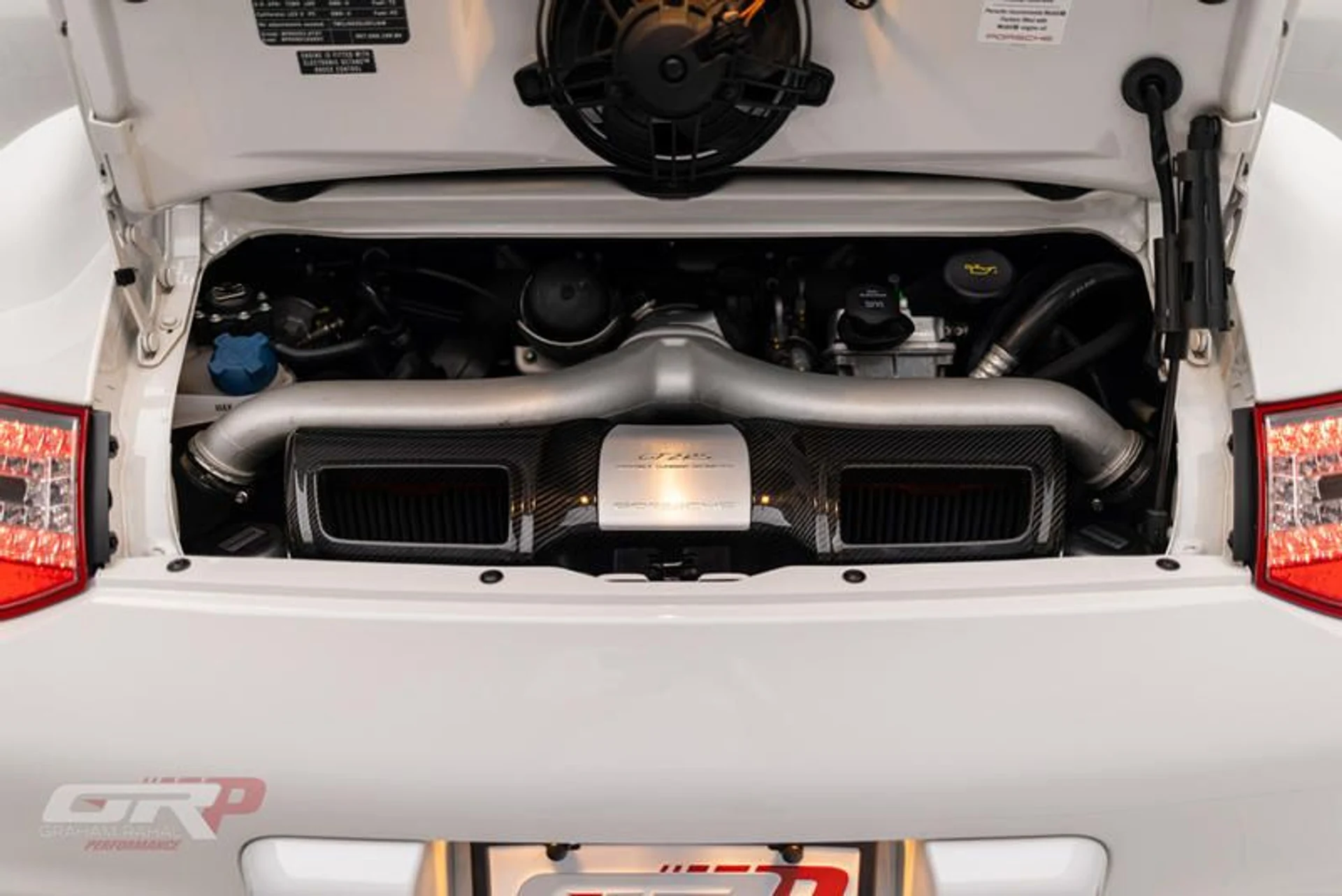 mph040_2410005921_7_A6_C52_AD_4_DD_8_4498_9_B66_66899882_D011_65a3171777