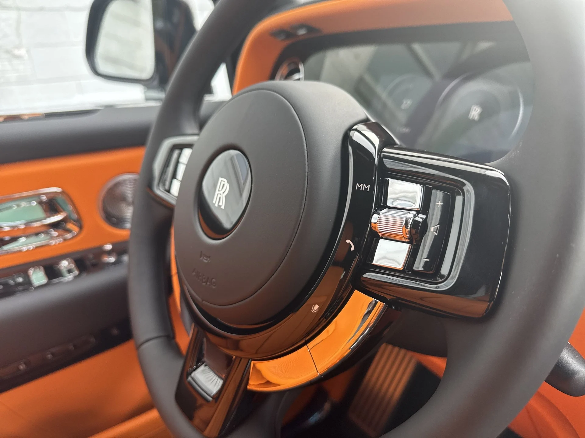 mph040_2418715746_86d19dfef04e1a49ef15e36df61964cax_32d1fe8128