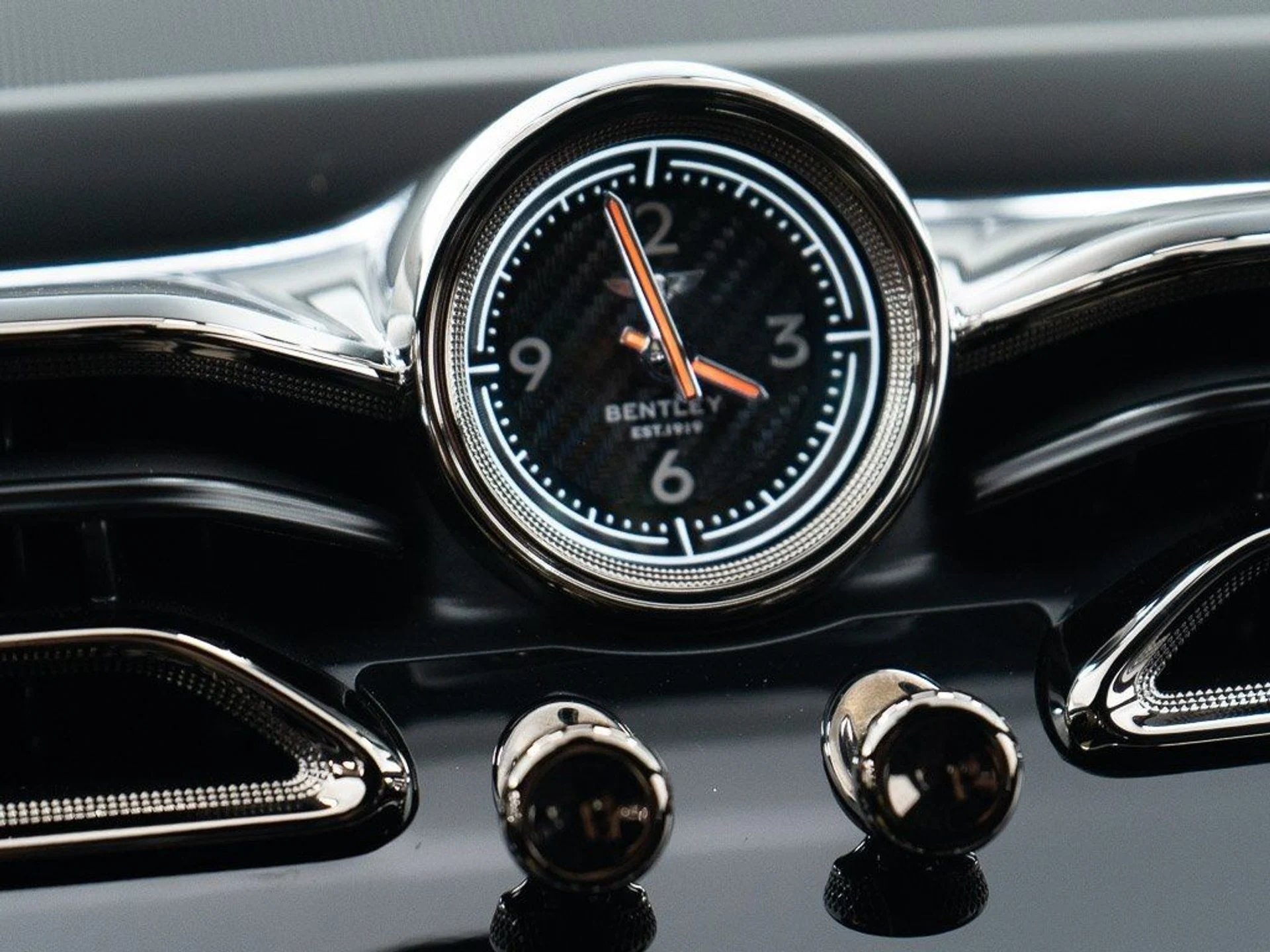 mph040_2425160547_d61acc1332353c706f2e0b4bd4a5bb92_0daf19d76e