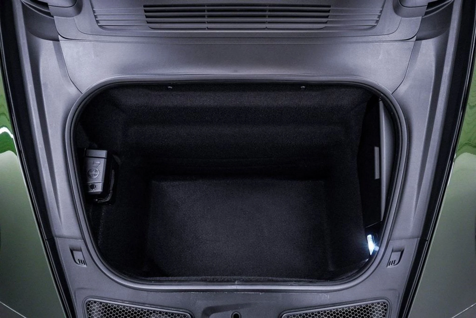 mph040_2429828714_3b1127b6154a47fc93bd147c33c94d53x_ab270dbb9d