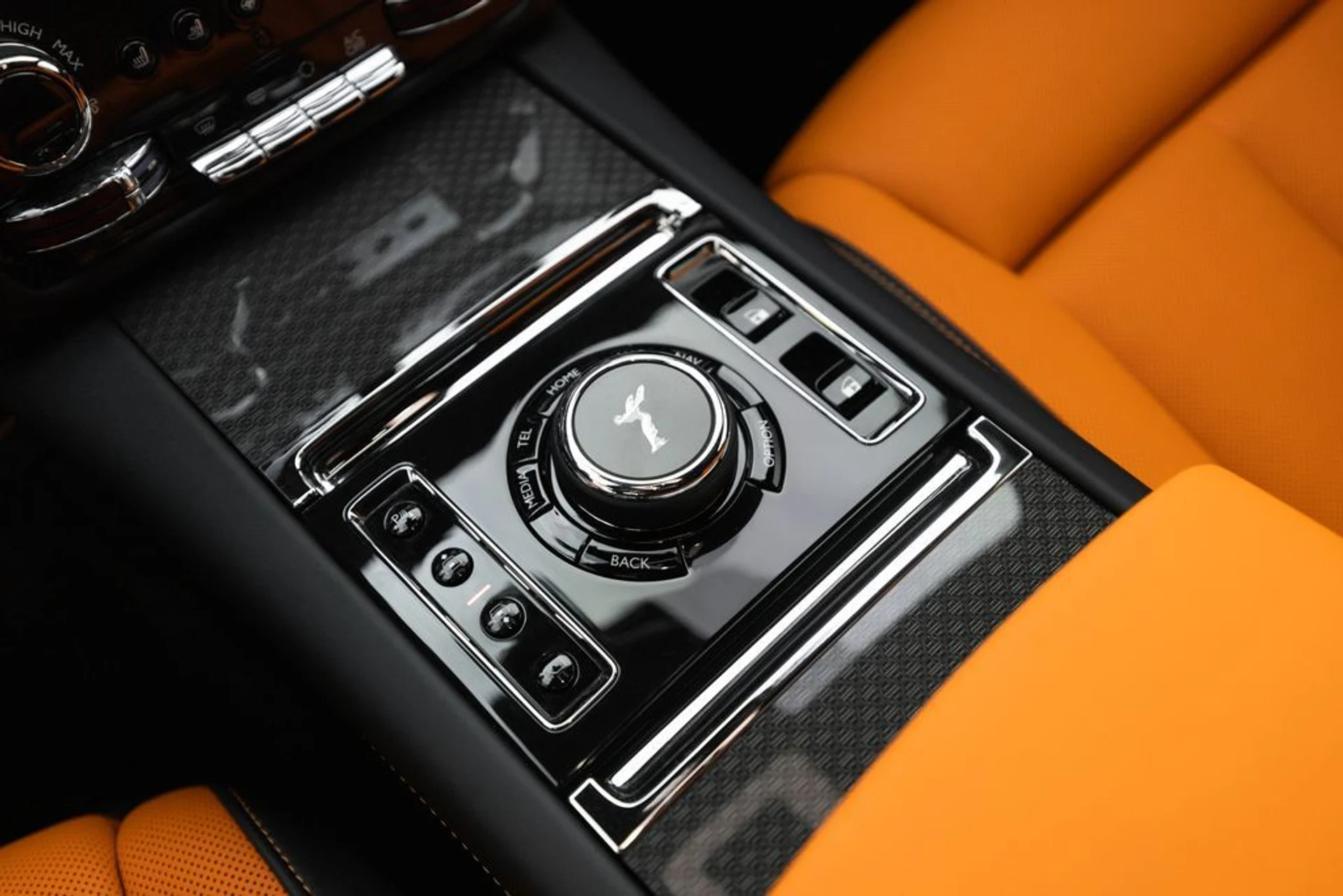 mph040_2435211542_8e1ce6ec979d44acef65ac75d28b6839x_bf37b088f3