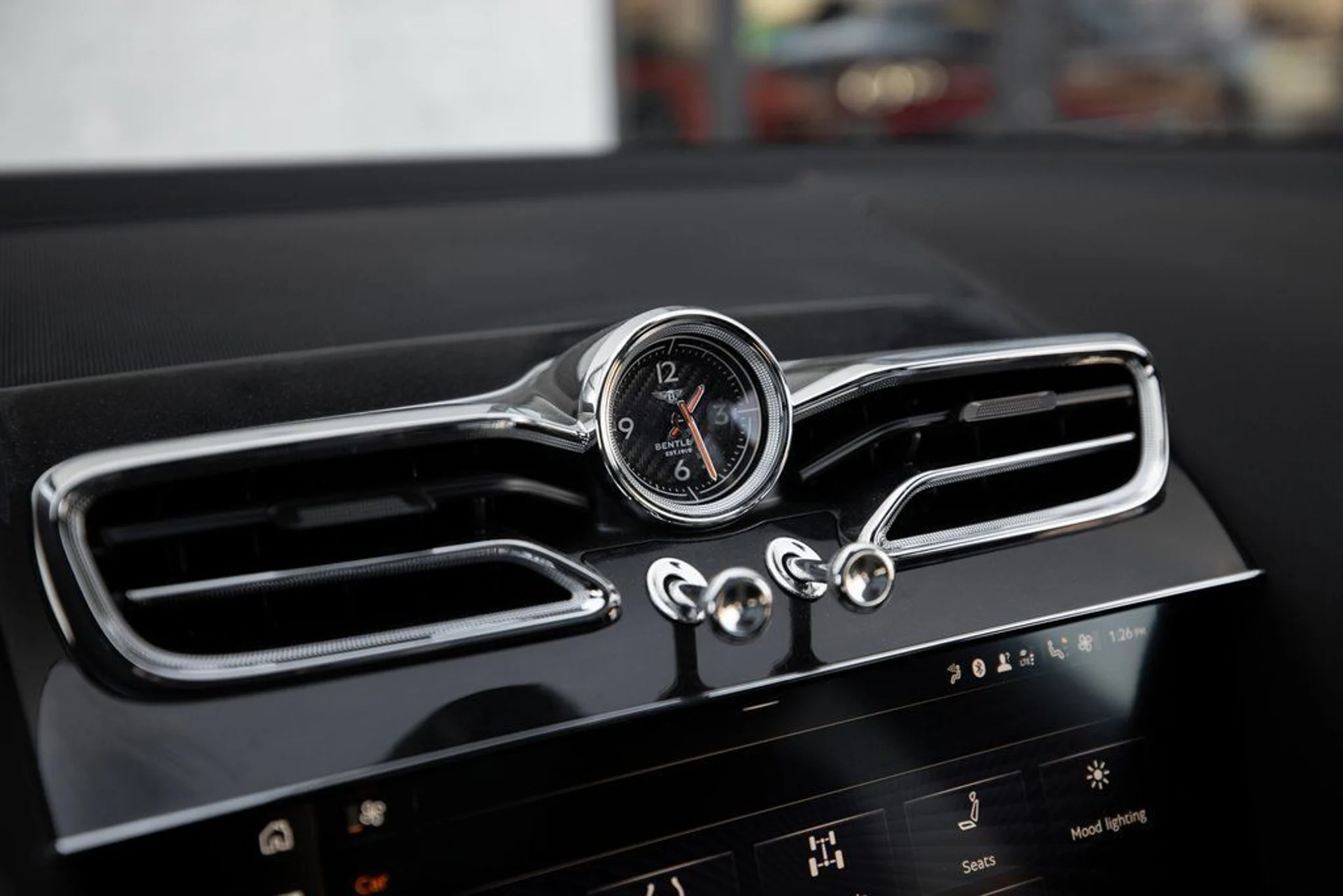 mph040_2437450119_68f2f5e7af0d0b535d2393e6d8a3e613x_a471e0a6f9