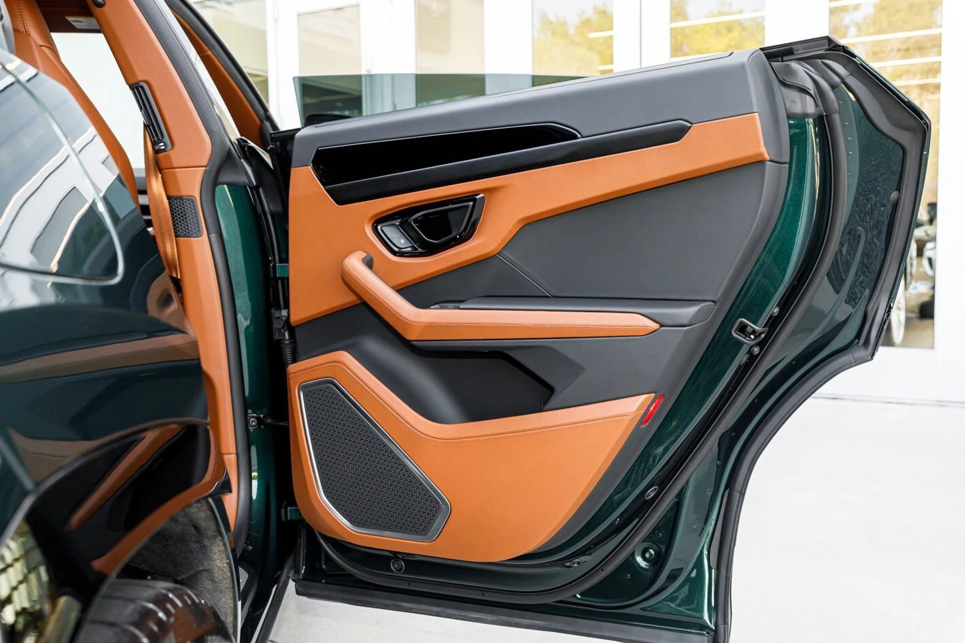 mph040_2439455308_8b9429a093fb9a3118dc4f8cffd66d73x_5eb8807911