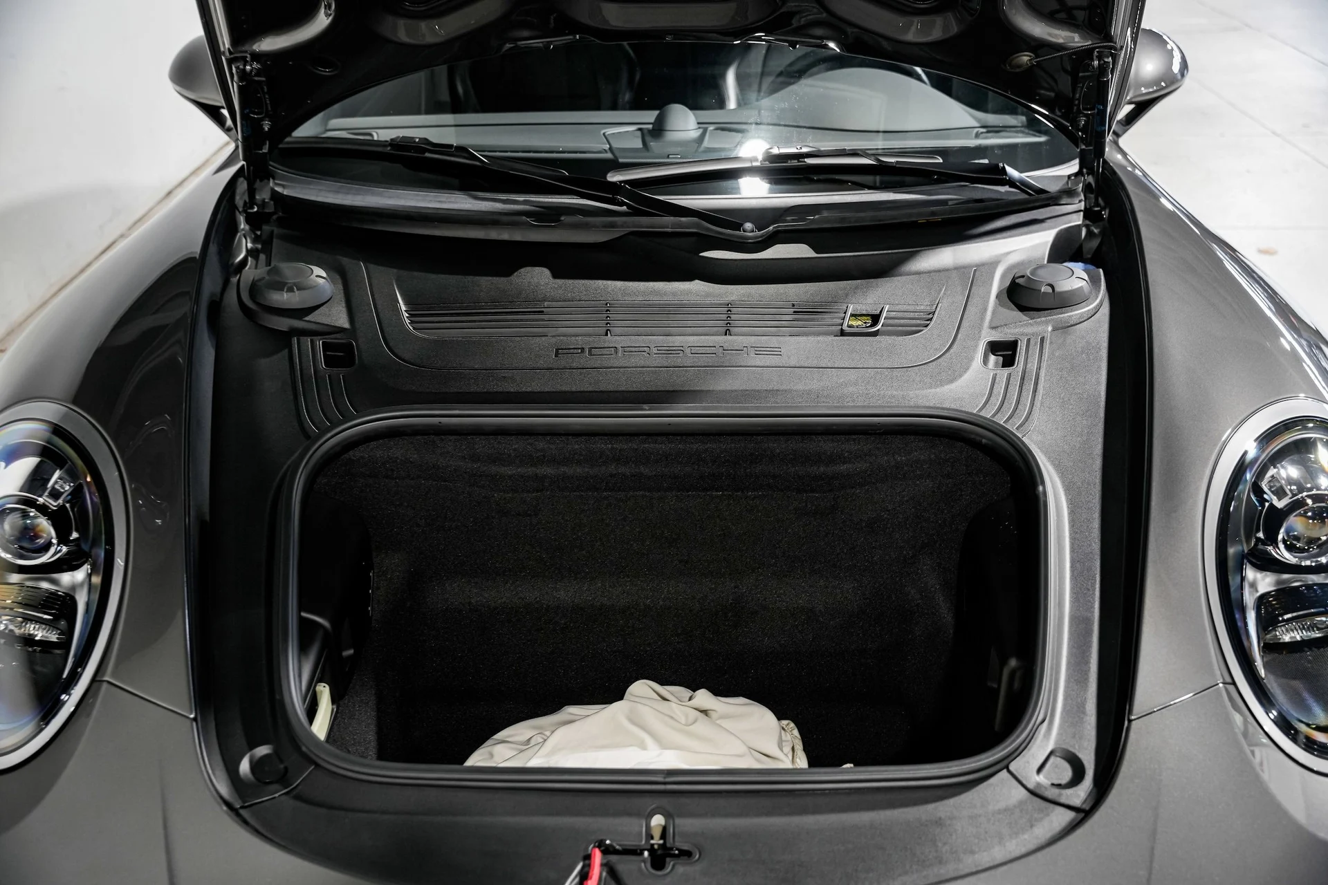 mph040_2443307308_1625a7737099a38dd8be7150e8211aa6x_20469aacb8