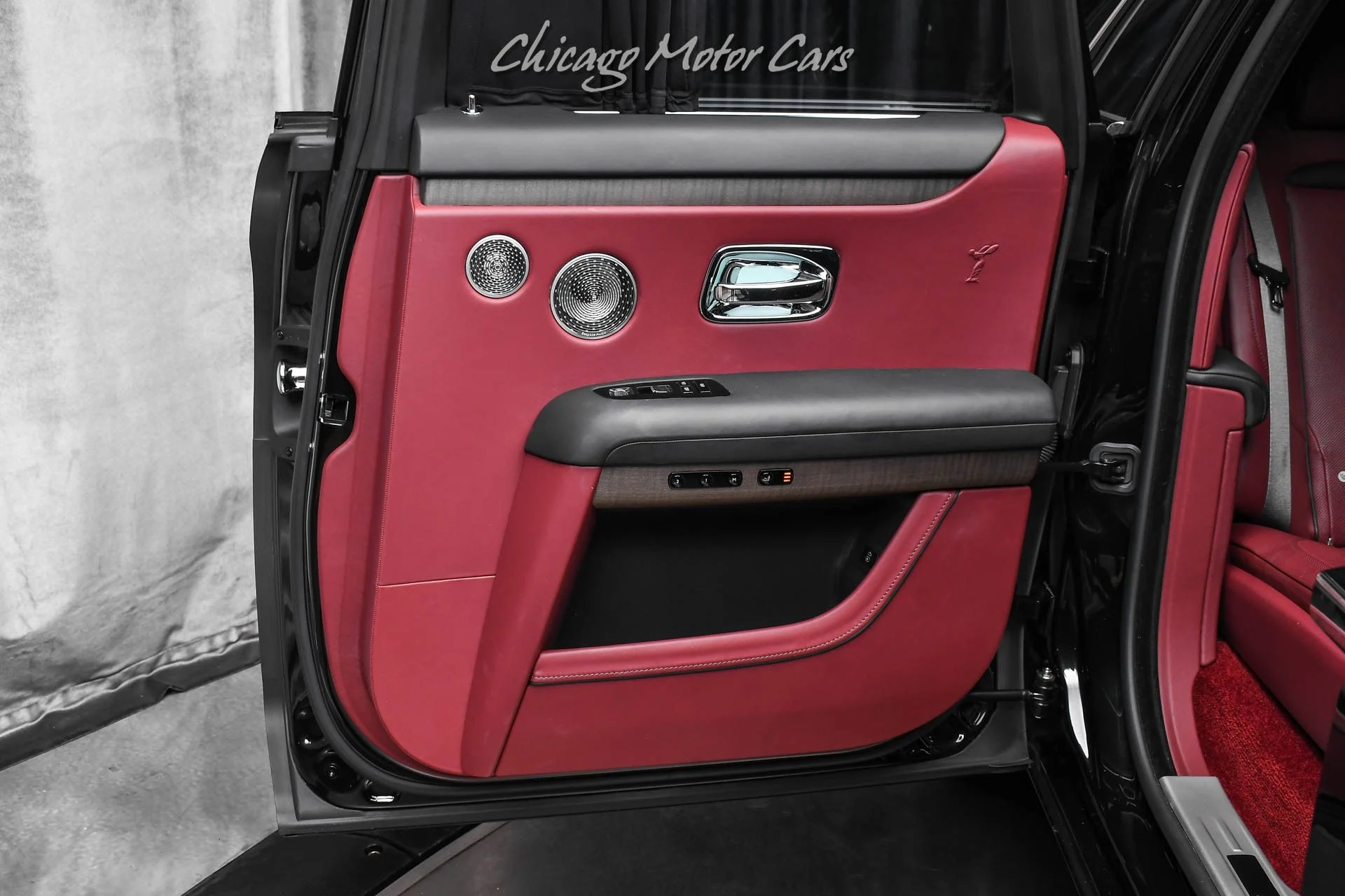 mph040_2450375109_13149_p41_l_29a67beab9