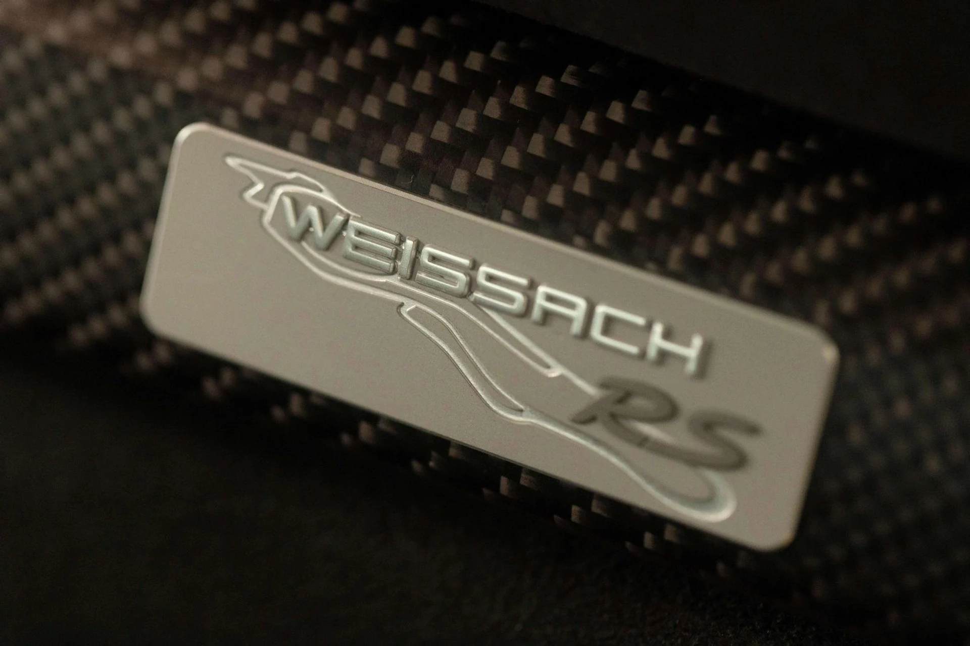 mph040_2451304968_image_41_351d1a8738