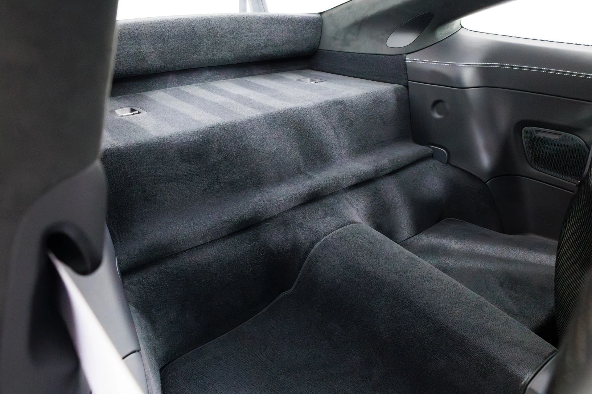 mph040_245973794_Used_2024_Porsche_911_GT_3_RS_1771372589_af40c1b647