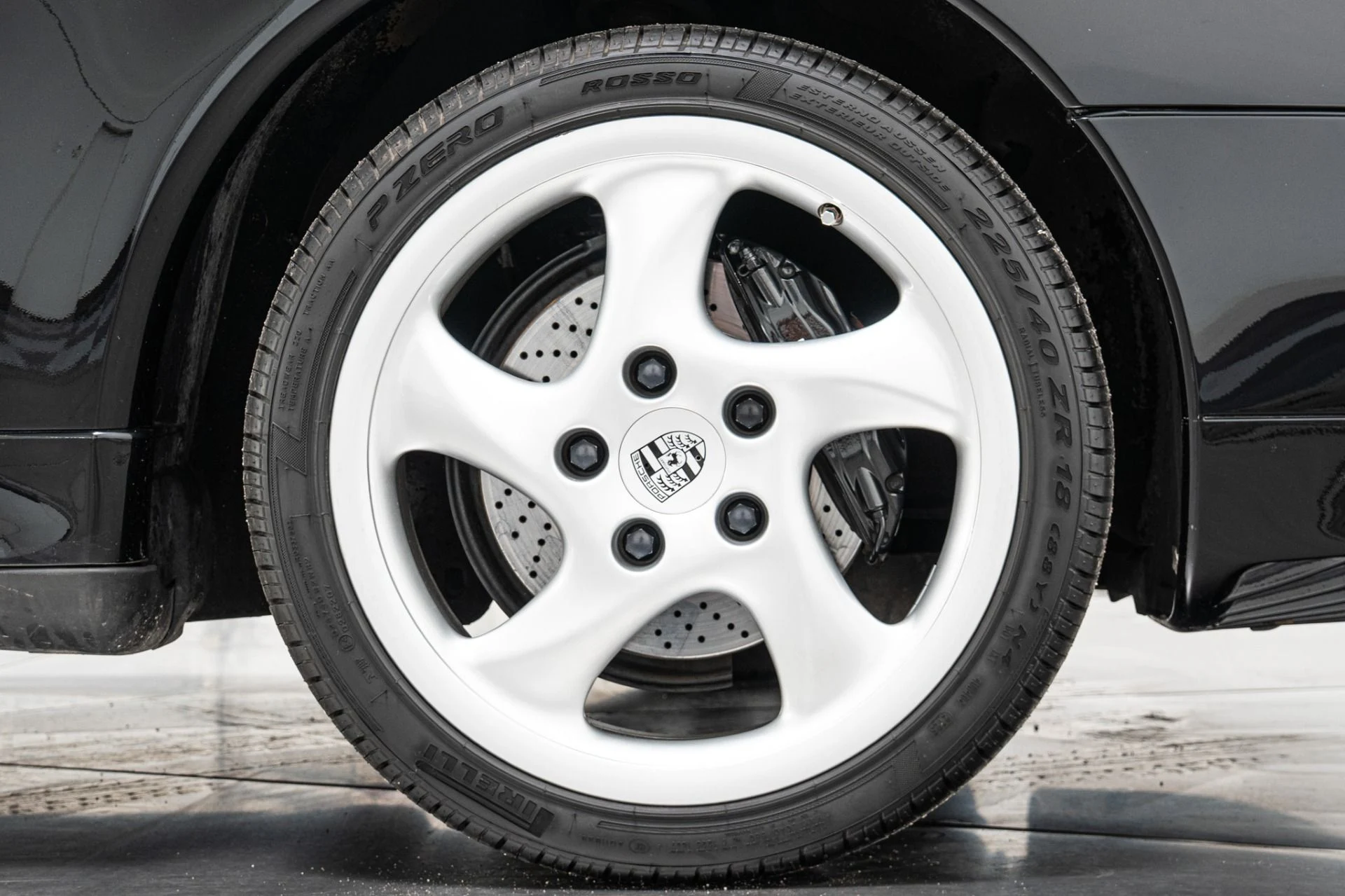 mph040_2471041921_Used_1997_Porsche_911_Carrera_S_1786395853_0e316760e7