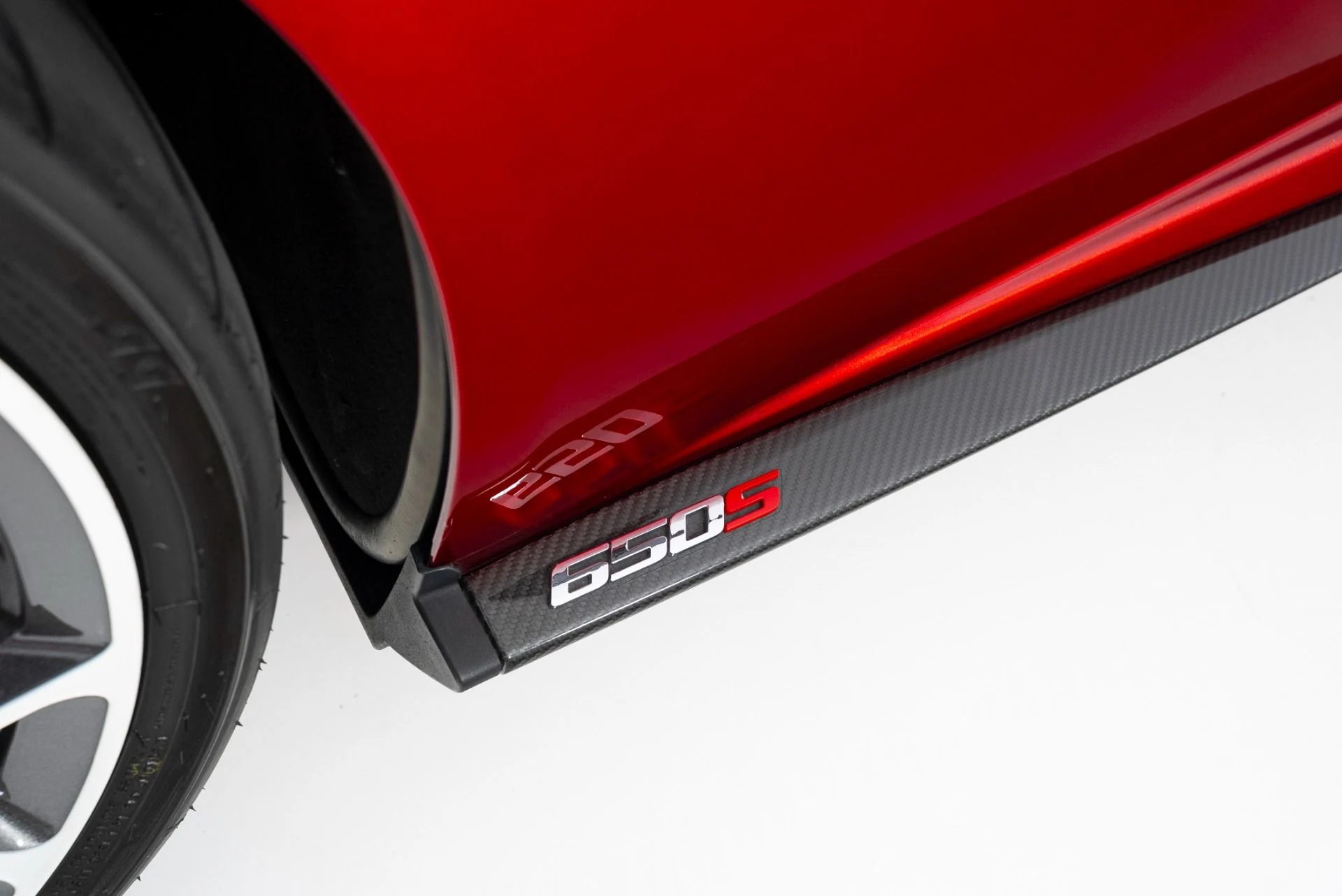 mph040_2473871133_Used_2016_Mclaren_650_S_Spider_1758049533_dee1d594e2
