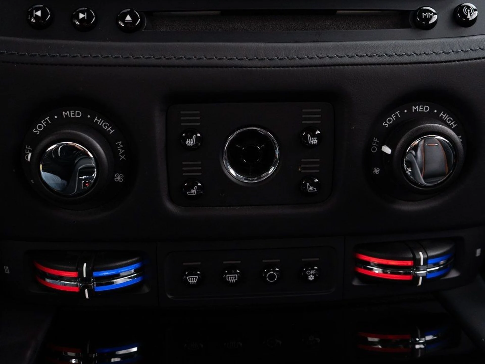 mph040_2475905036_4142789af6d25e91cf60d7c6af22f90b_c77bee6e06