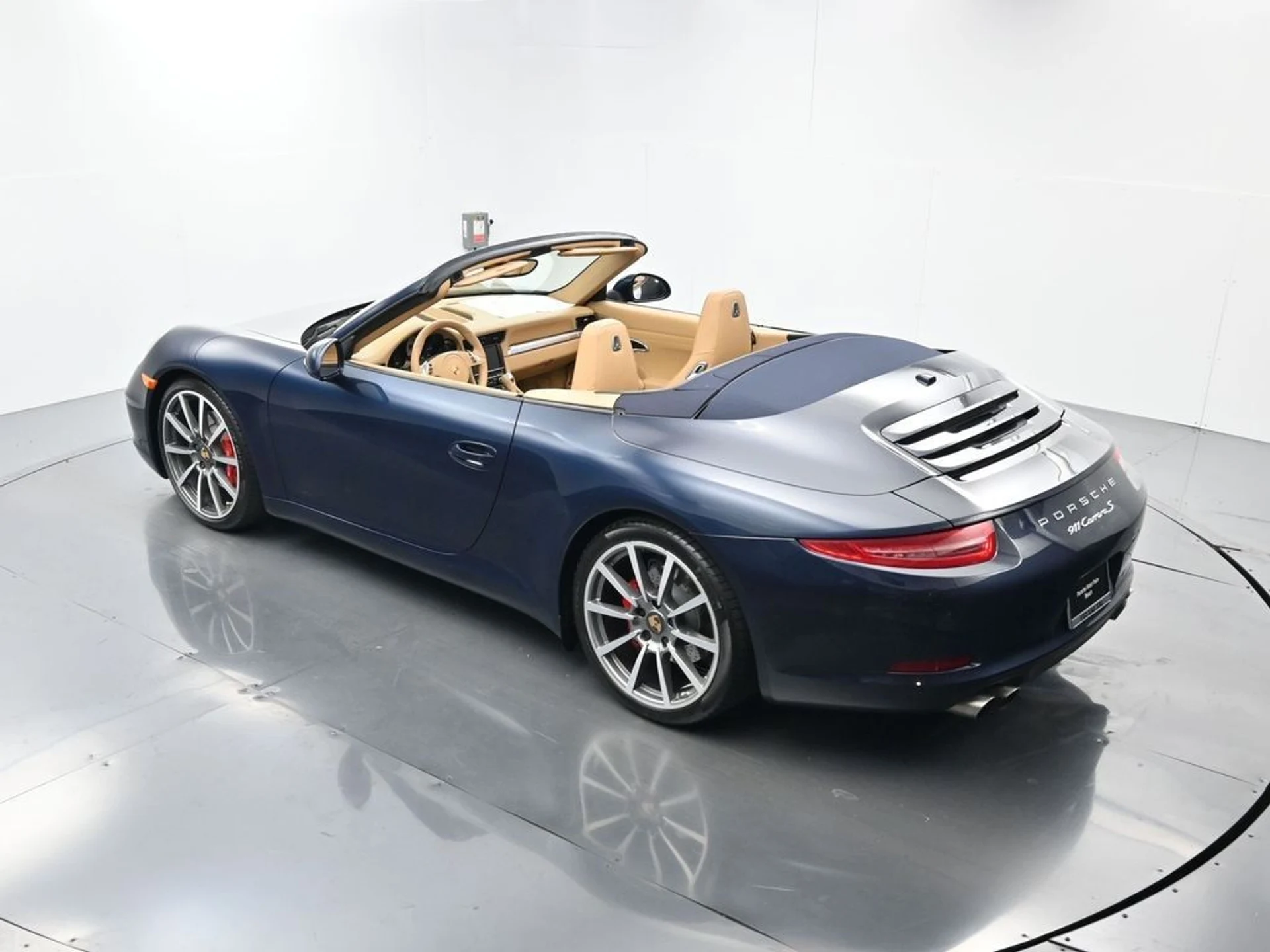 mph040_2476443521_9657a175de71825345fe85c640ab4f5b_c9914088ff