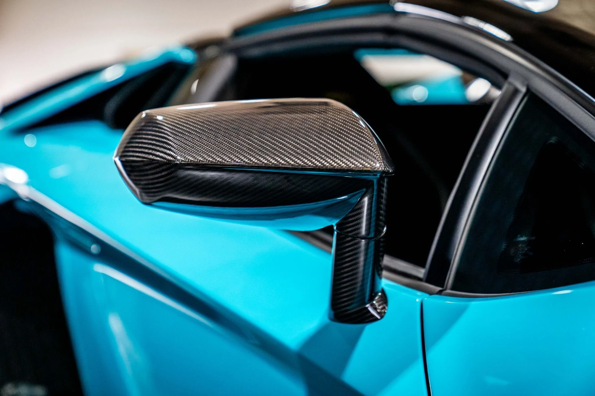 mph040_2498629416_Used_2022_Lamborghini_Aventador_LP_780_4_Ultimae_BLU_GLUACO_F1_Brilliant_Exhaust_1766165841_89f77eedc1