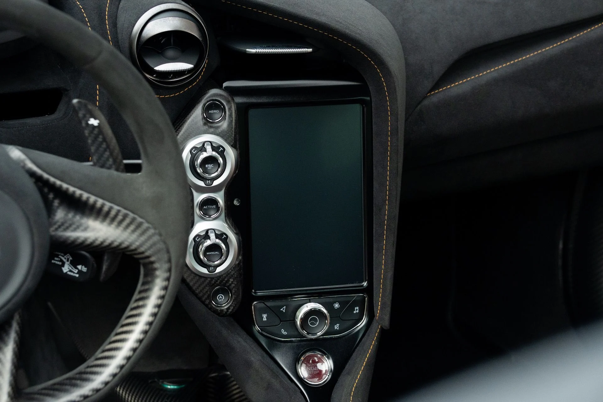 mph040_2501570452_Used_2021_Mc_Laren_765_LT_1757087774_96abc94d71