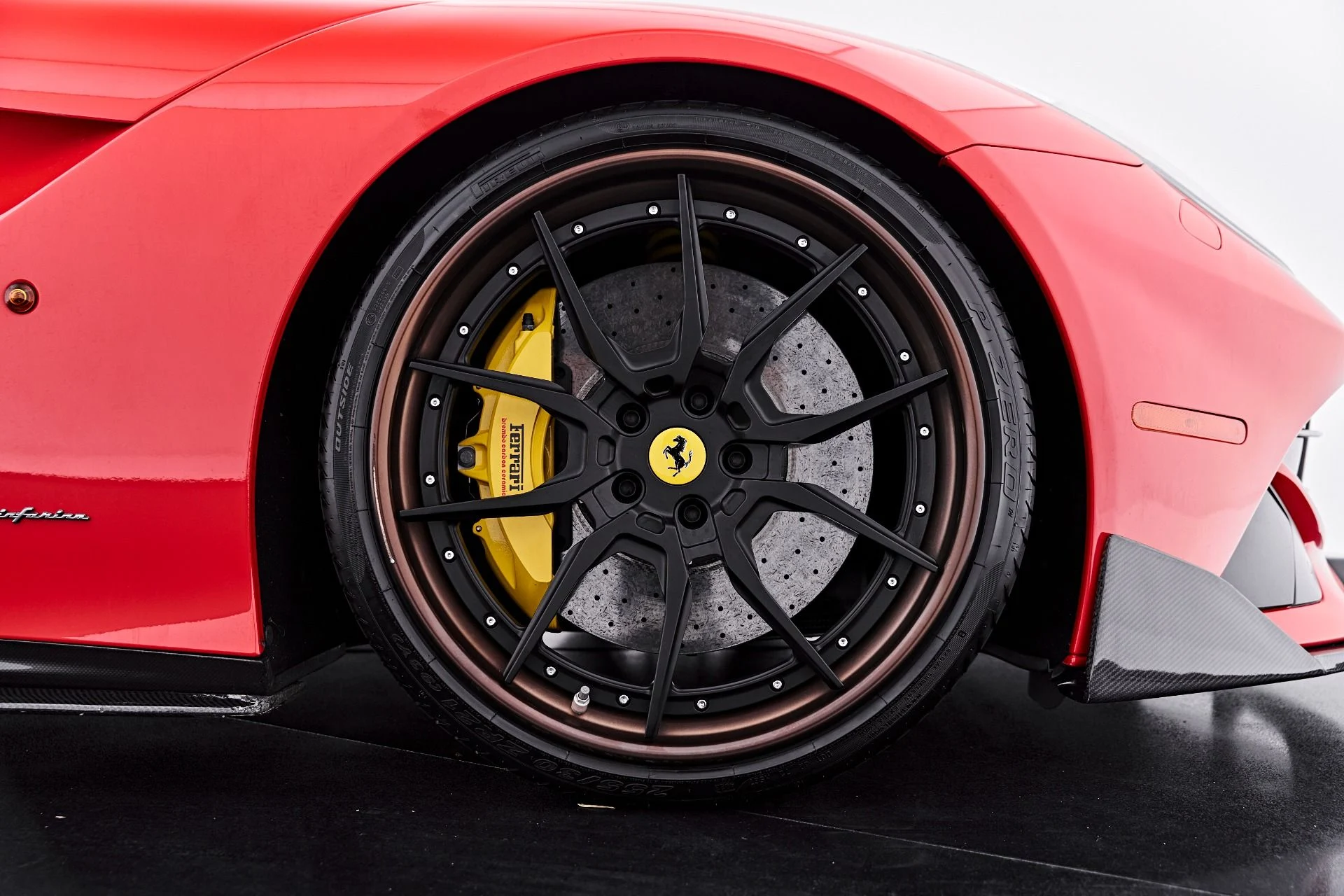 mph040_2503991964_Used_2014_Ferrari_F12_Berlinetta_1785289803_634e3d2928