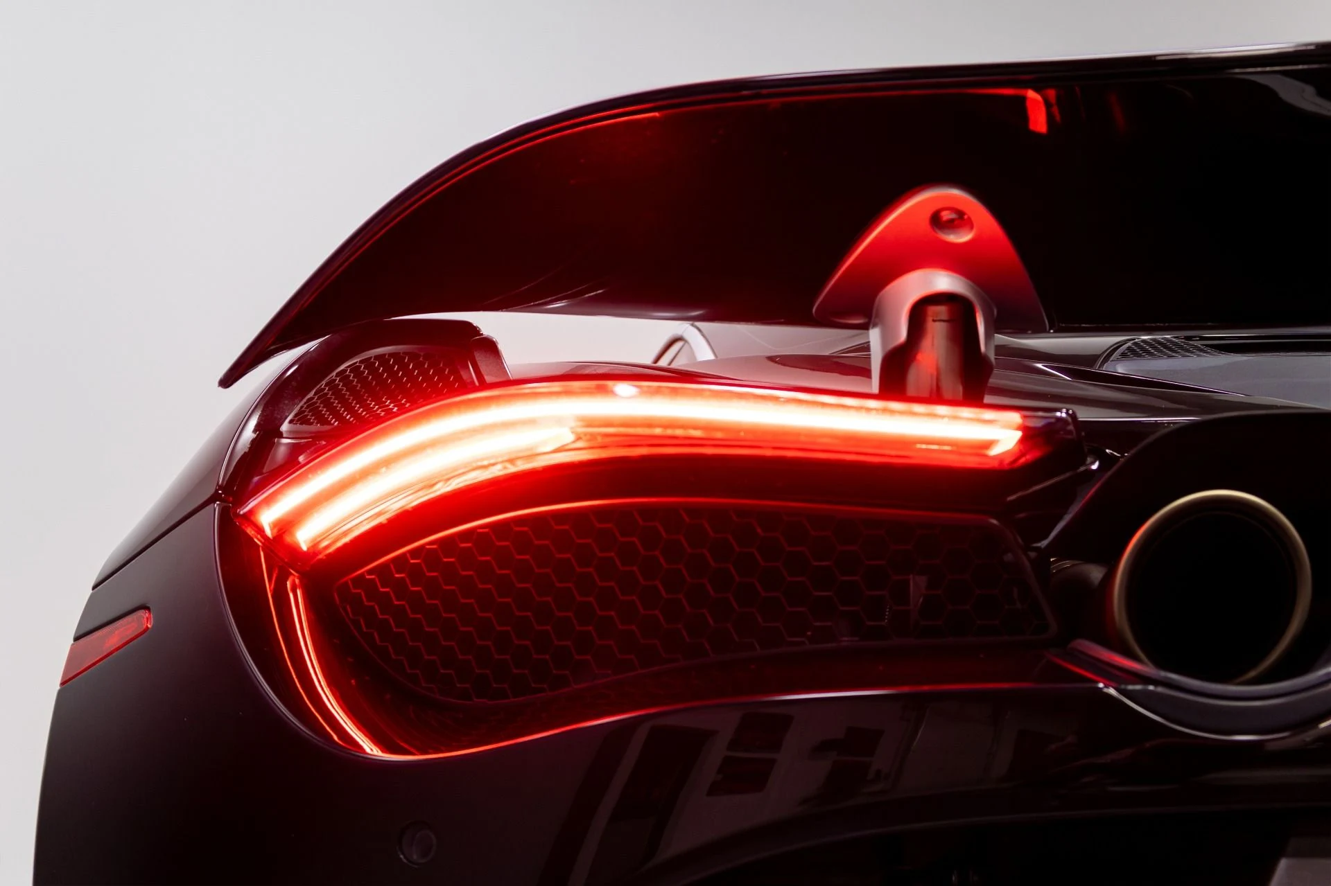 mph040_2516900467_Used_2018_Mc_Laren_720_S_1772589485_d22310496c